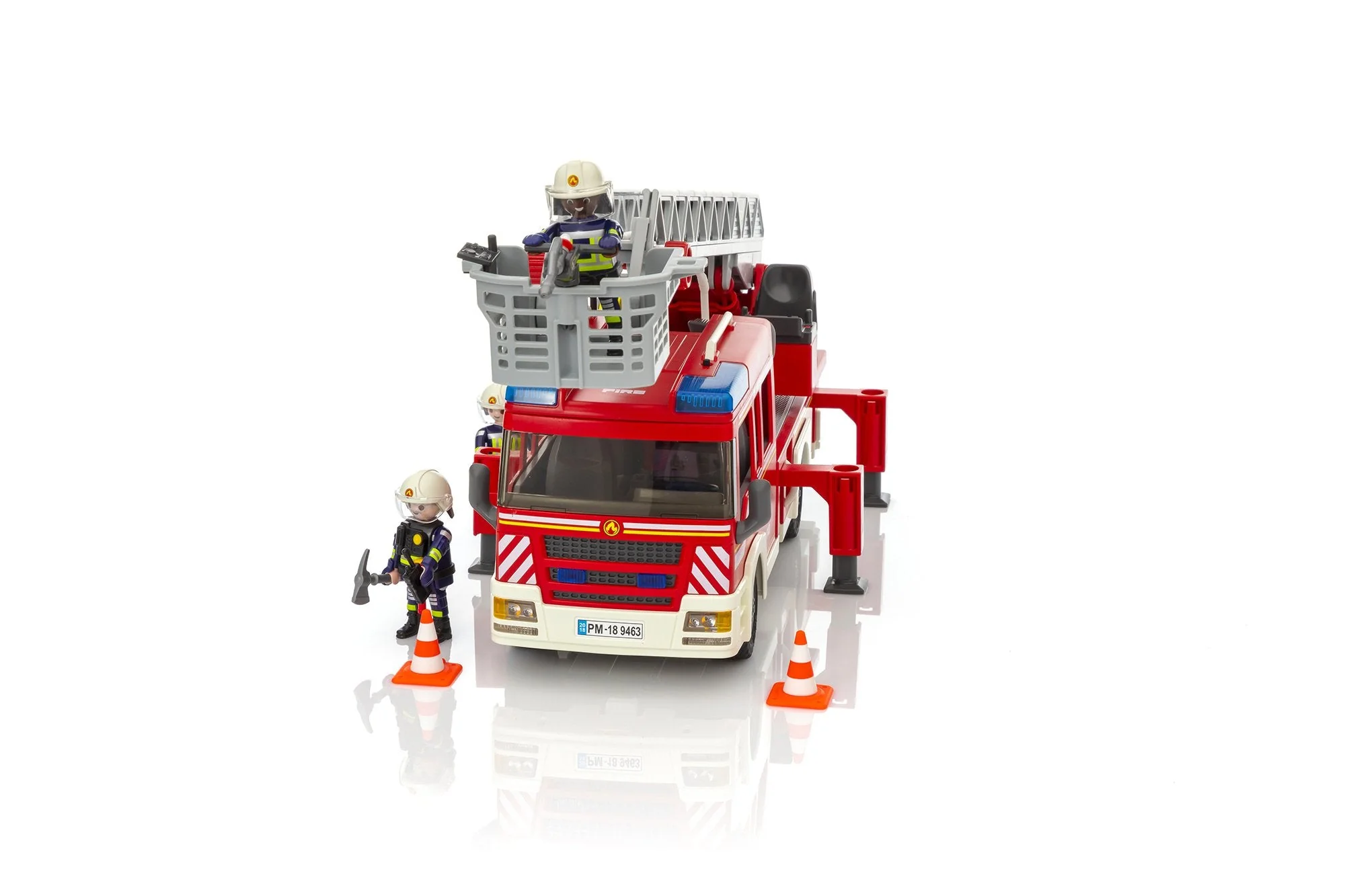 Playmobil City Action Fire Ladder Unit - Image 20