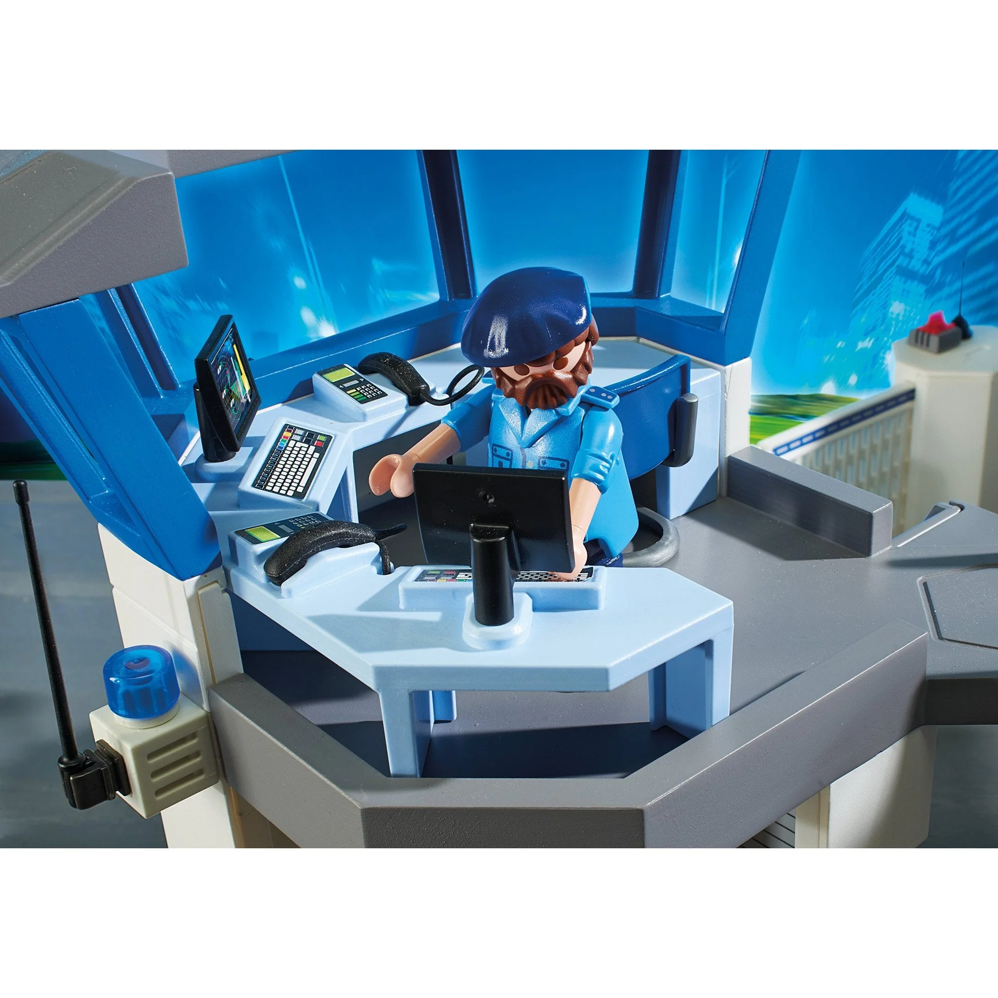 Playmobil City Action Police Headquarters with Prison - Image 6