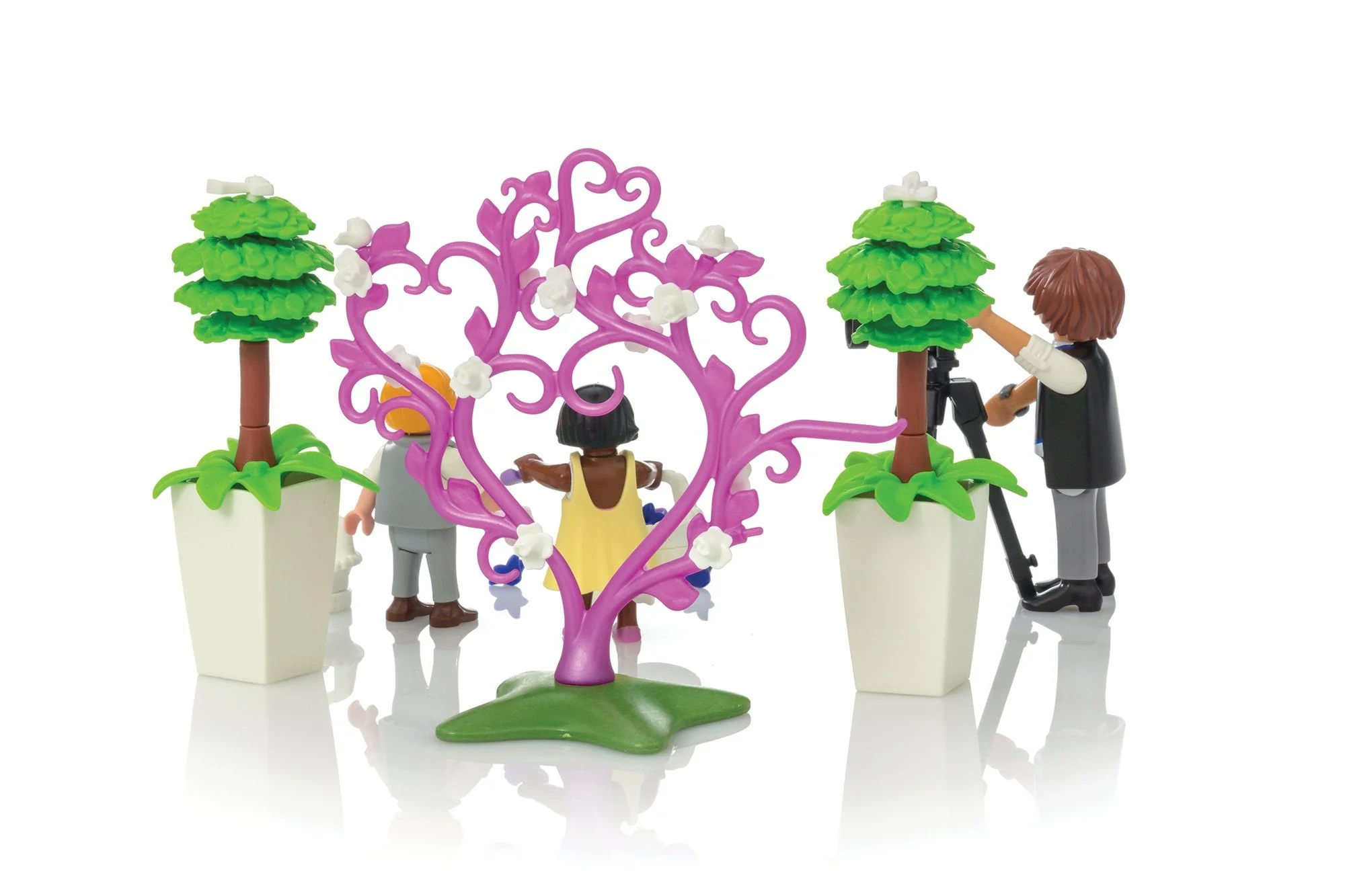 Playmobil City Life Flower Kid And Photographer - Image 25