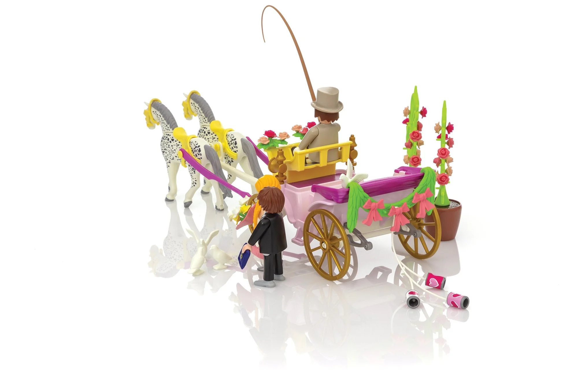 Playmobil City Life Wedding Carriage - Image 40