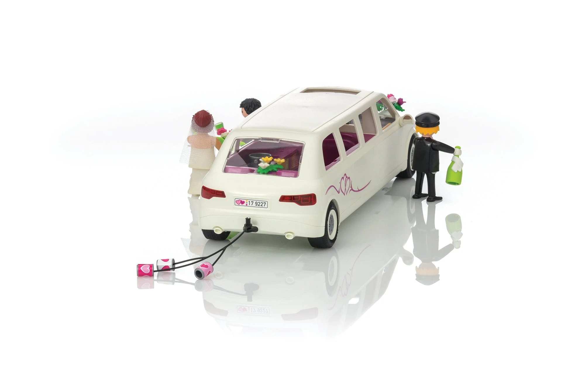 Playmobil City Life Wedding Limo - Image 20