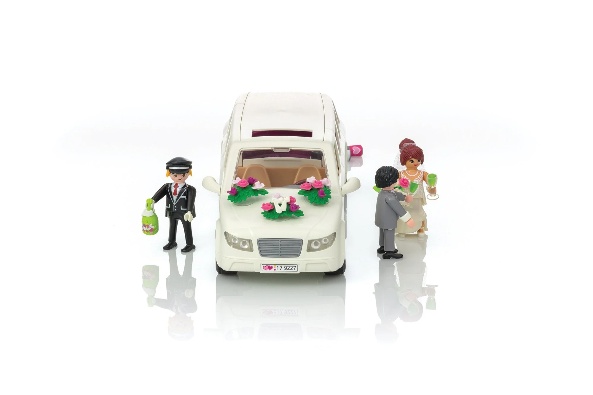Playmobil City Life Wedding Limo - Image 31