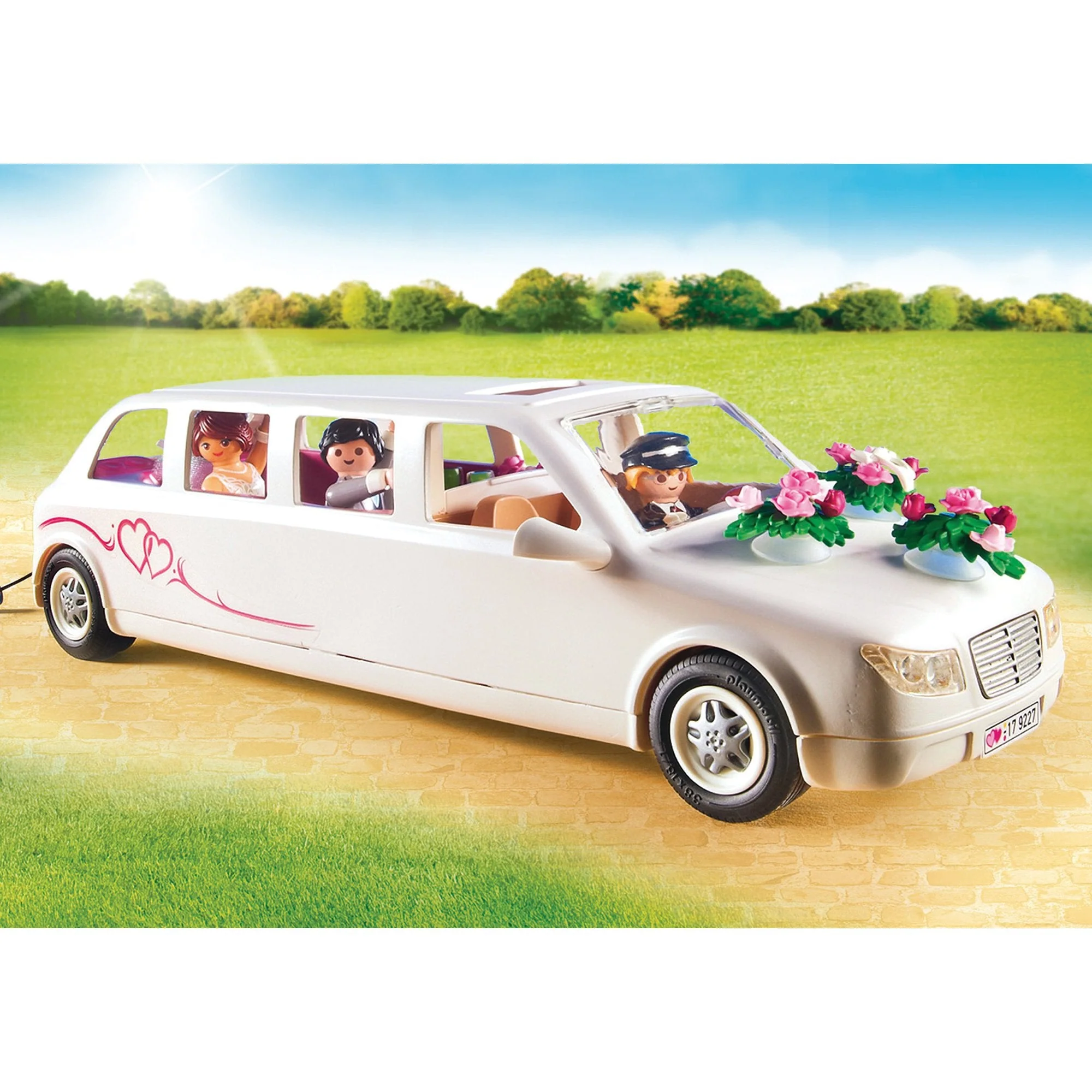 Playmobil City Life Wedding Limo - Image 5