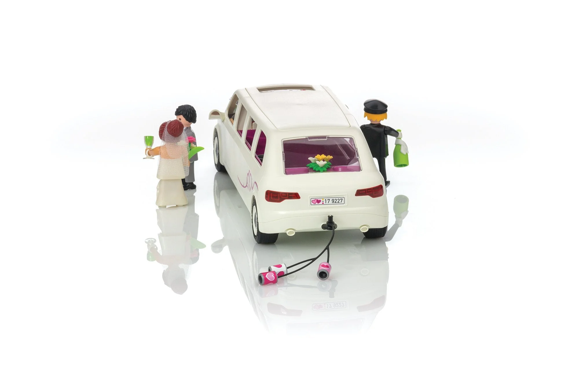 Playmobil City Life Wedding Limo - Image 8