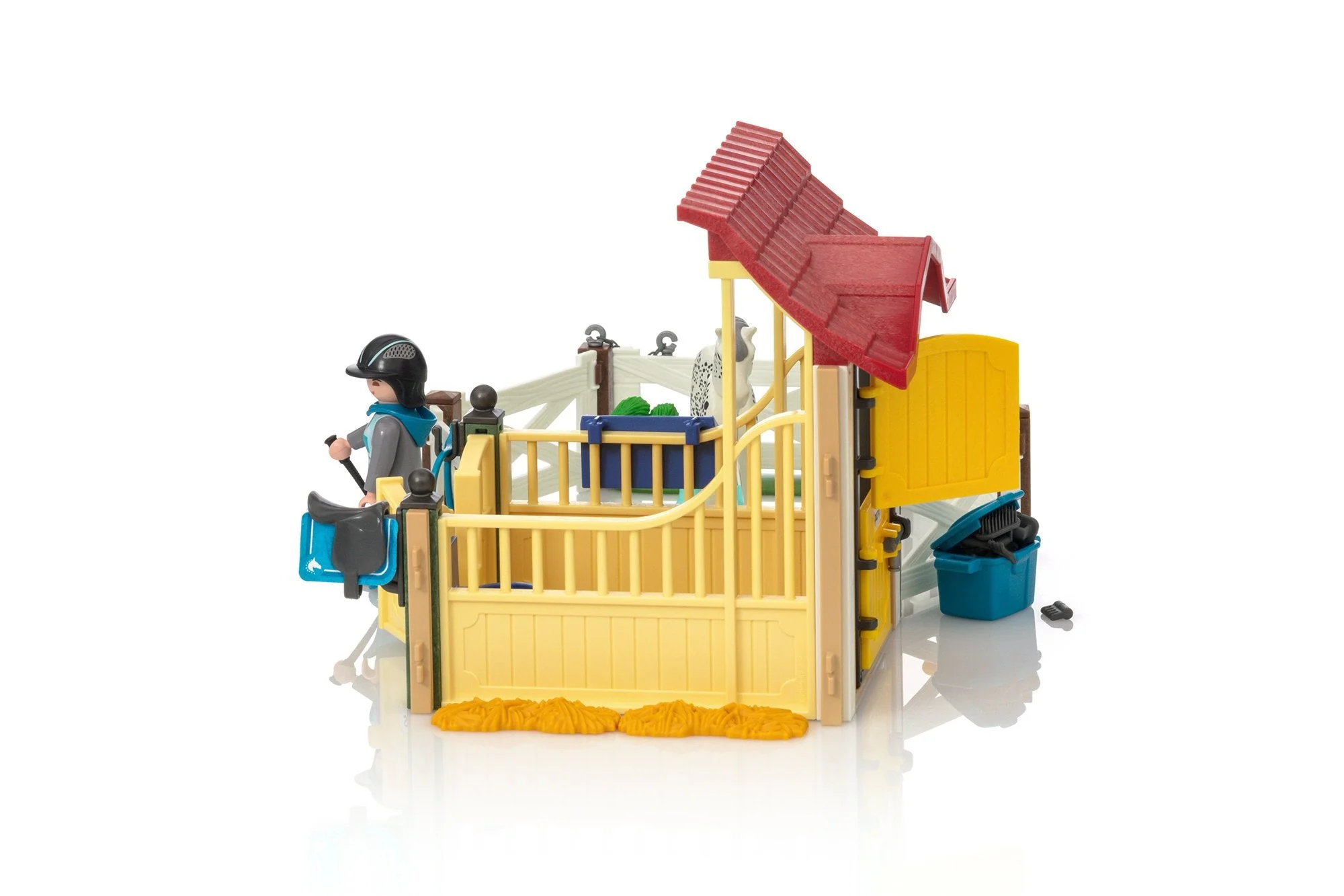 Playmobil Country Horse Stable with Appaloosa - Image 43