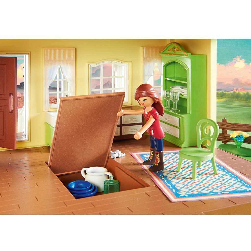 Playmobil DreamWorks Spirit Riding Free Lucky's Happy Home - Image 6