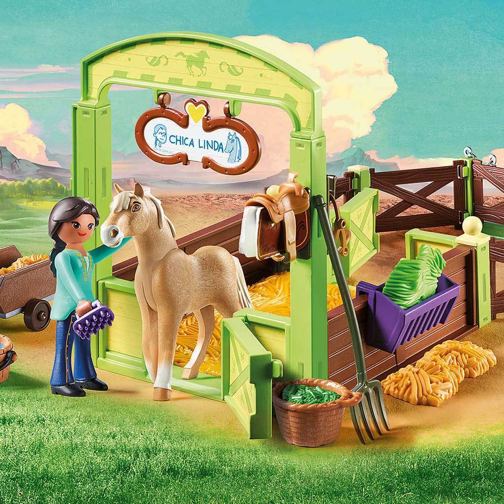 Playmobil DreamWorks Spirit Riding Free Pru & Chica Linda with Horse Stall - Image 2