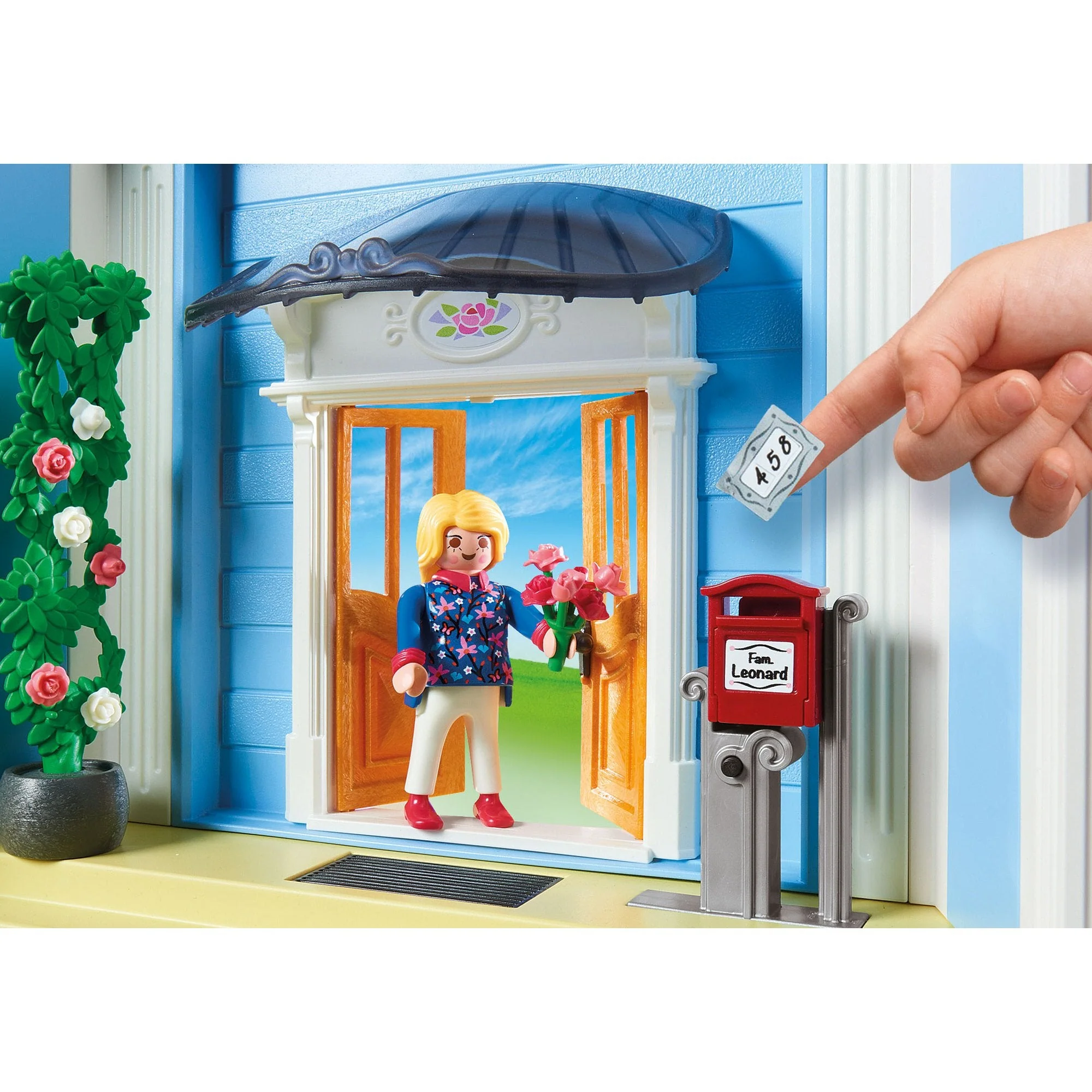 Playmobil Large Dollhouse - Image 3