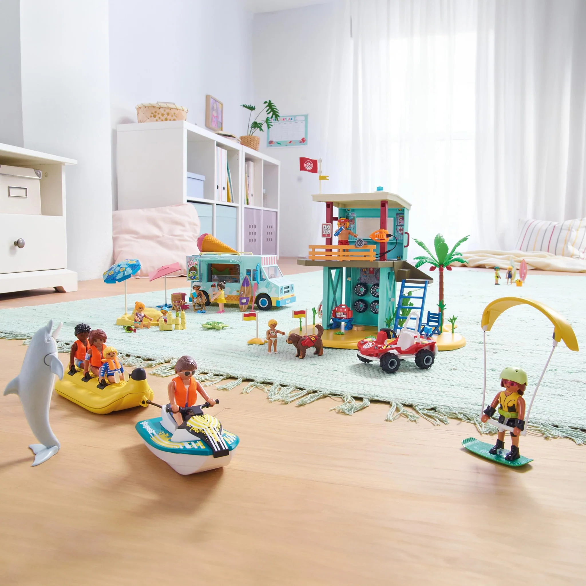 Playmobil Lifeguard Tower with Beach Buggy - Image 2