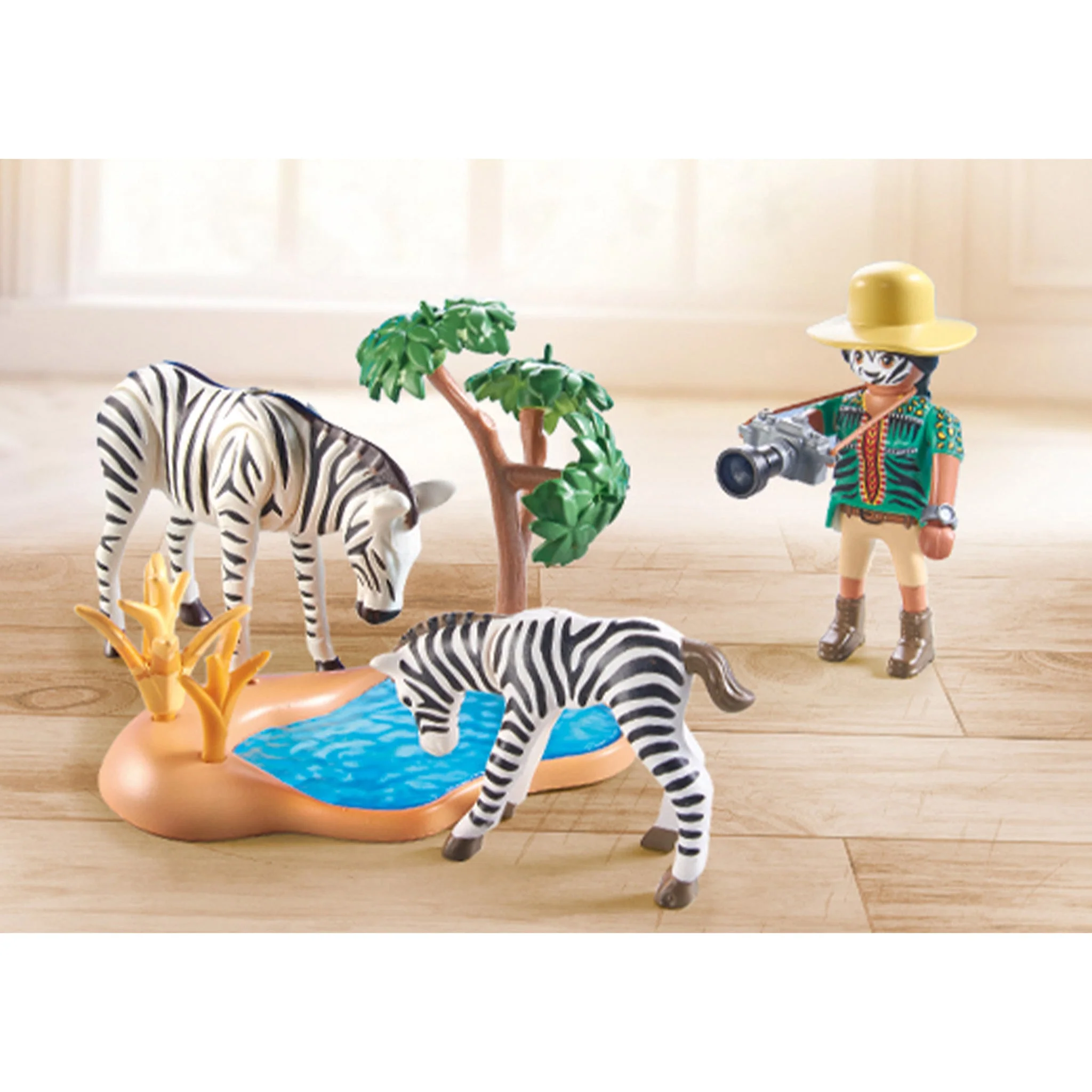 Playmobil Wiltopia: Photographer with Zebras - Pre Sale - Image 3