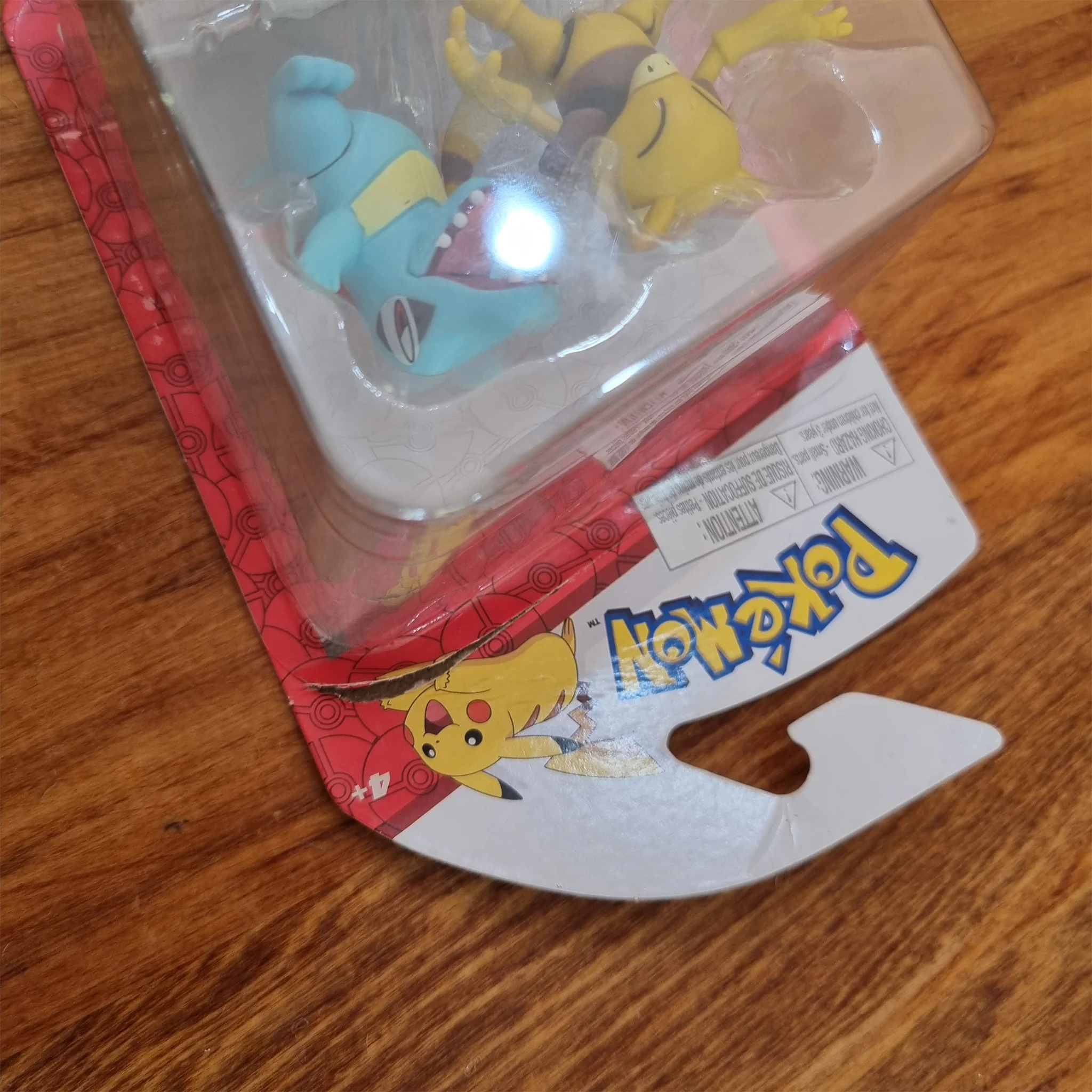 Pokemon Battle Figure - Abra & Totodile - Damaged Box - Image 3