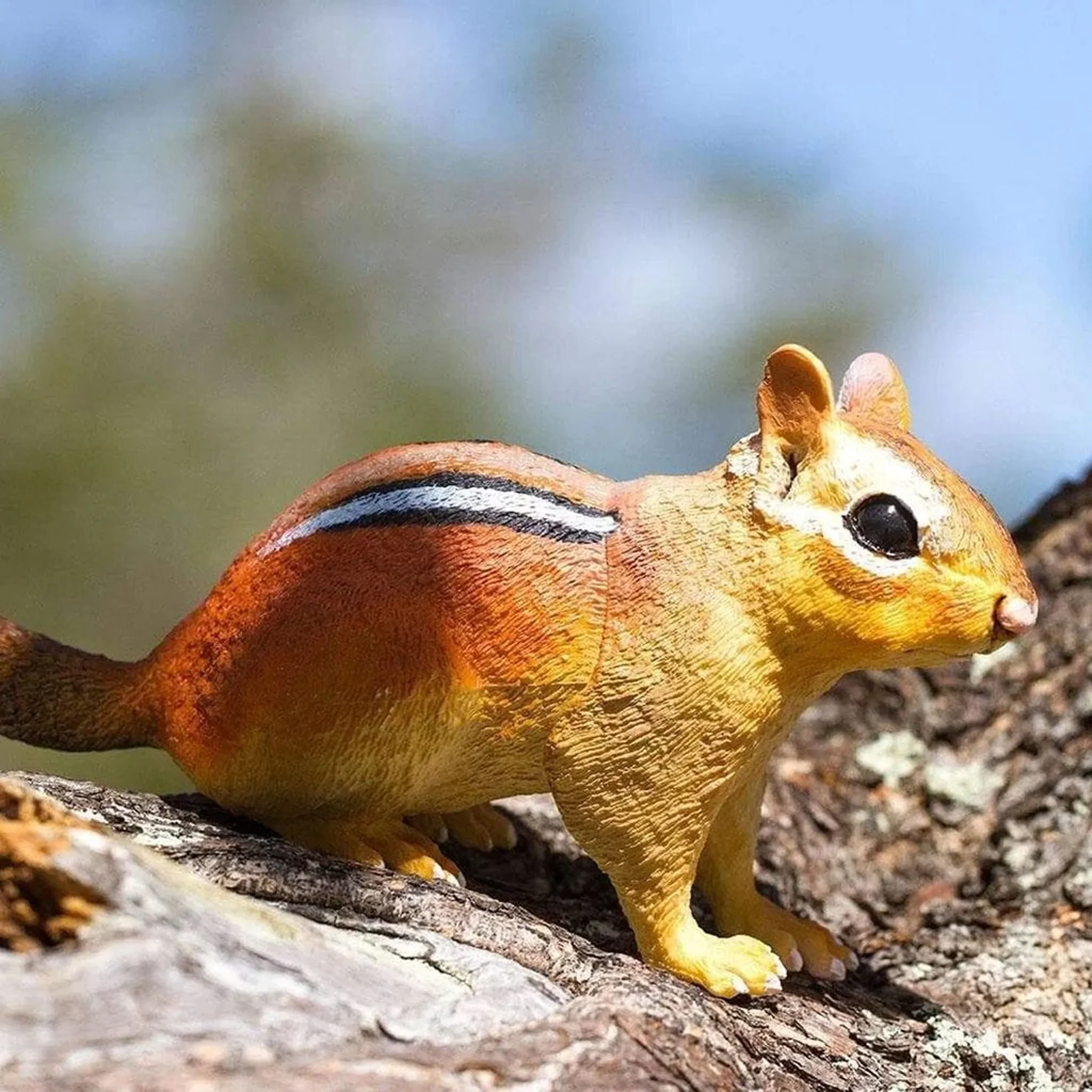 Safari Ltd Eastern Chipmunk XL - Image 6