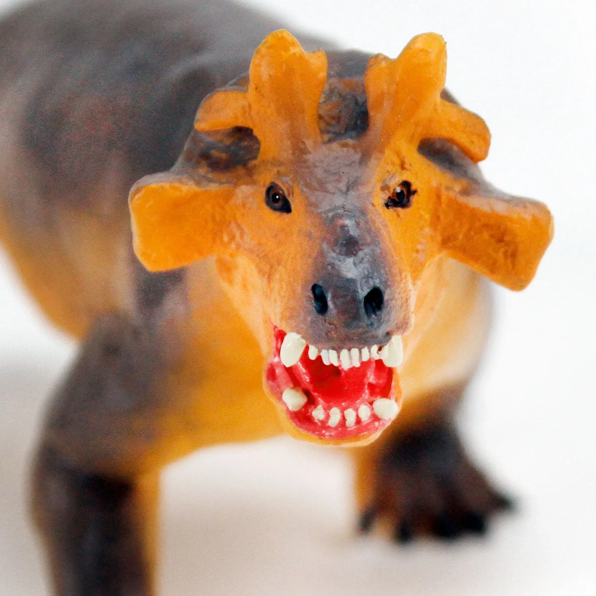 Safari Ltd Estemmenosuchus - Image 5