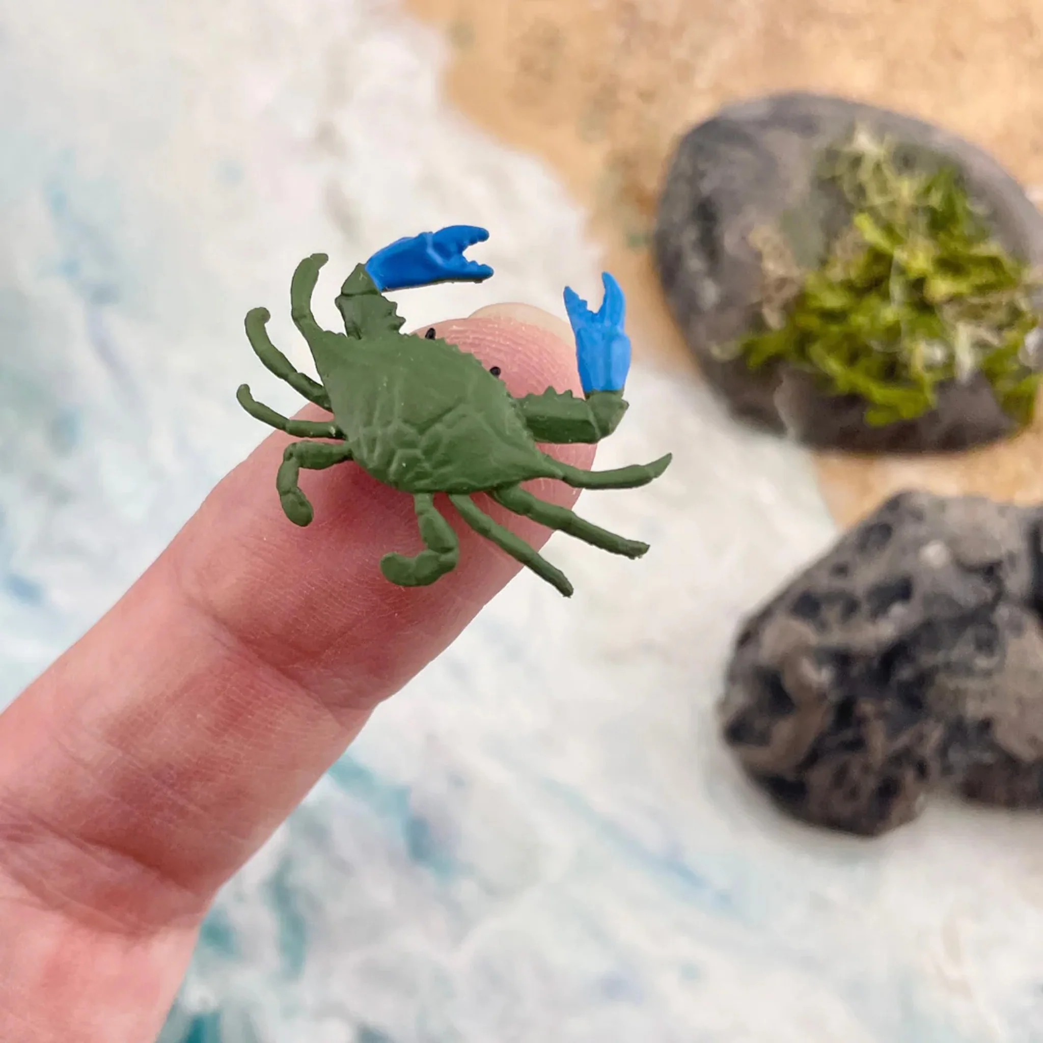 Safari Ltd Good Luck Mini Blue Crab - Image 4