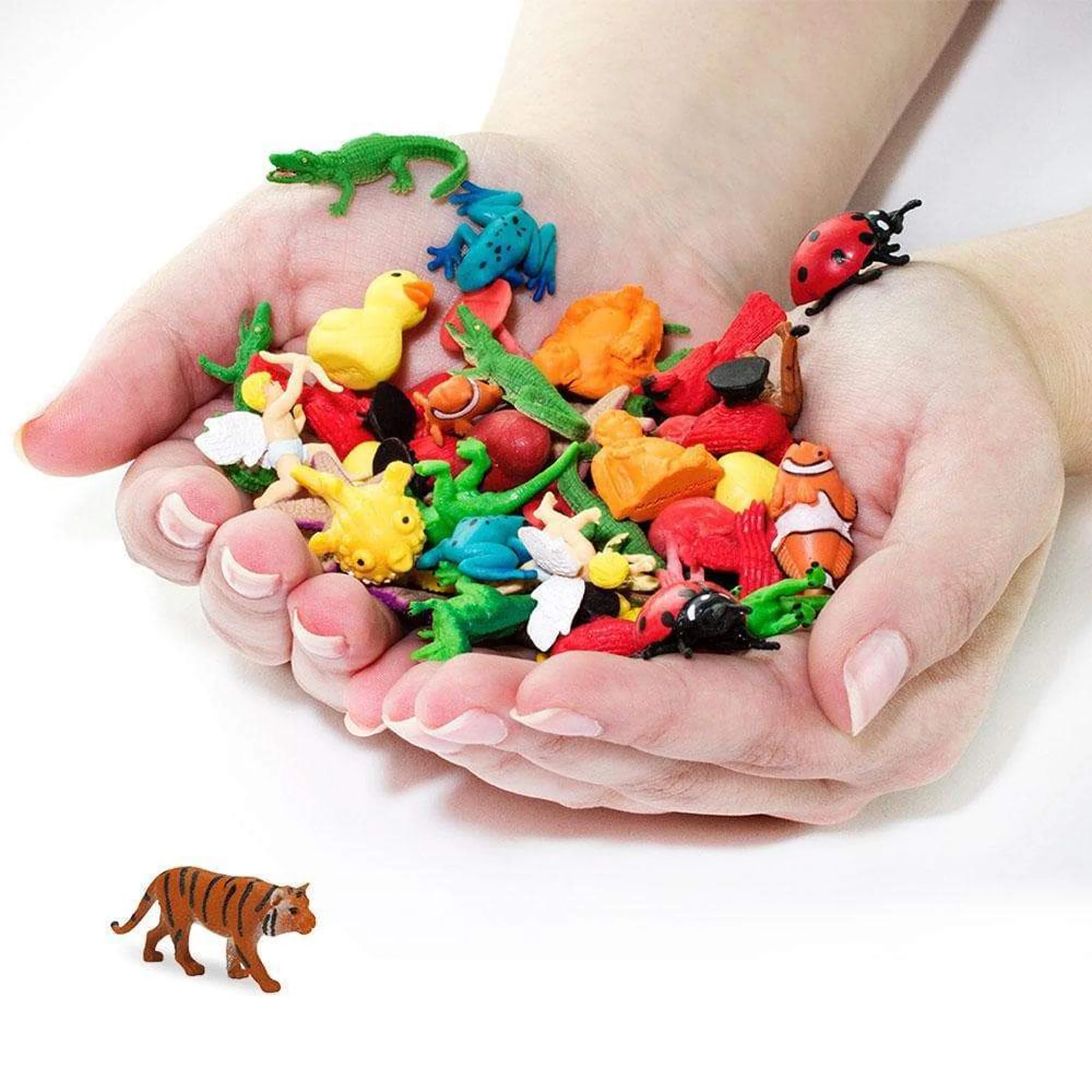 Safari Ltd Good Luck Mini Siberian Tigers - Image 5