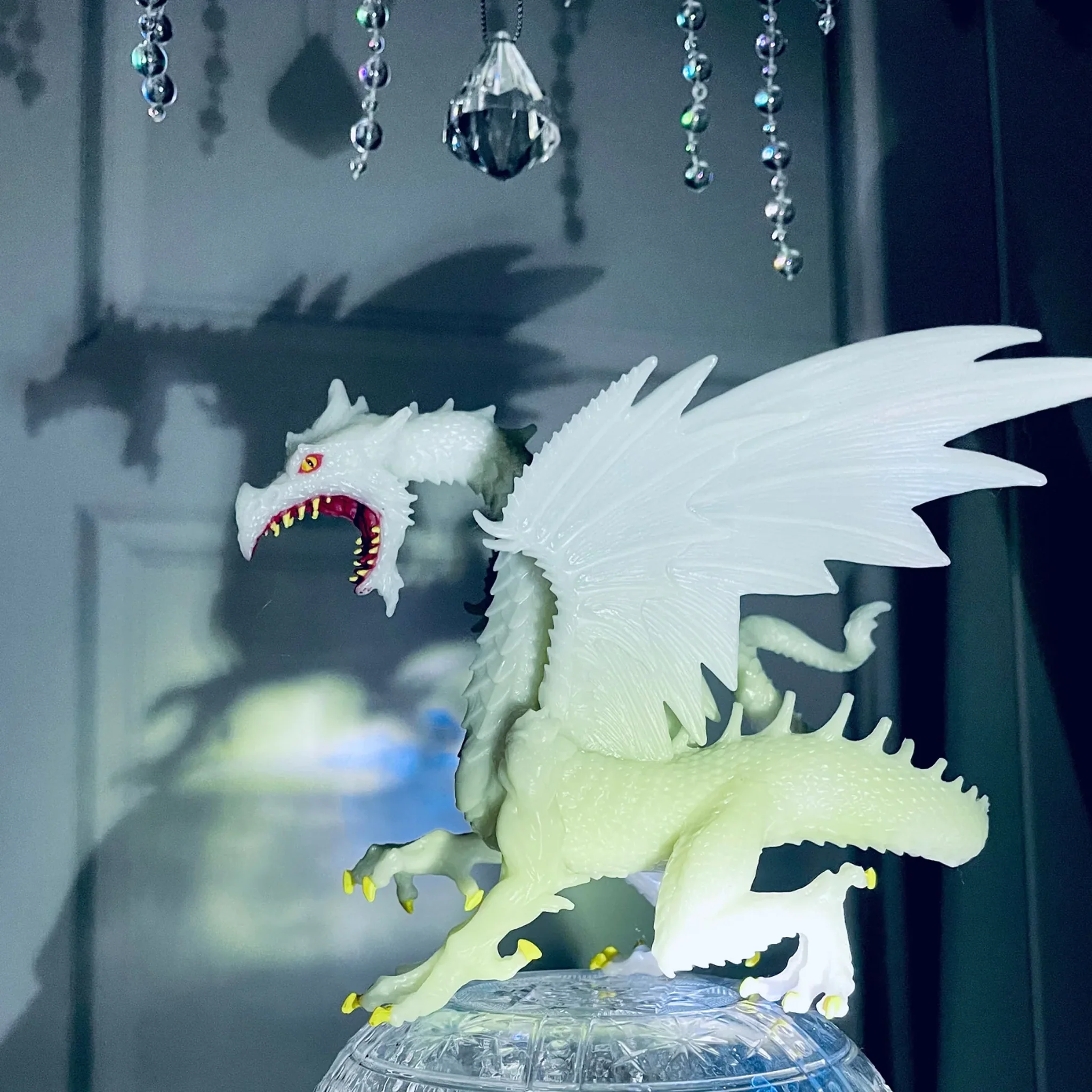 Safari Ltd Snow Dragon Glow in the Dark - Image 7