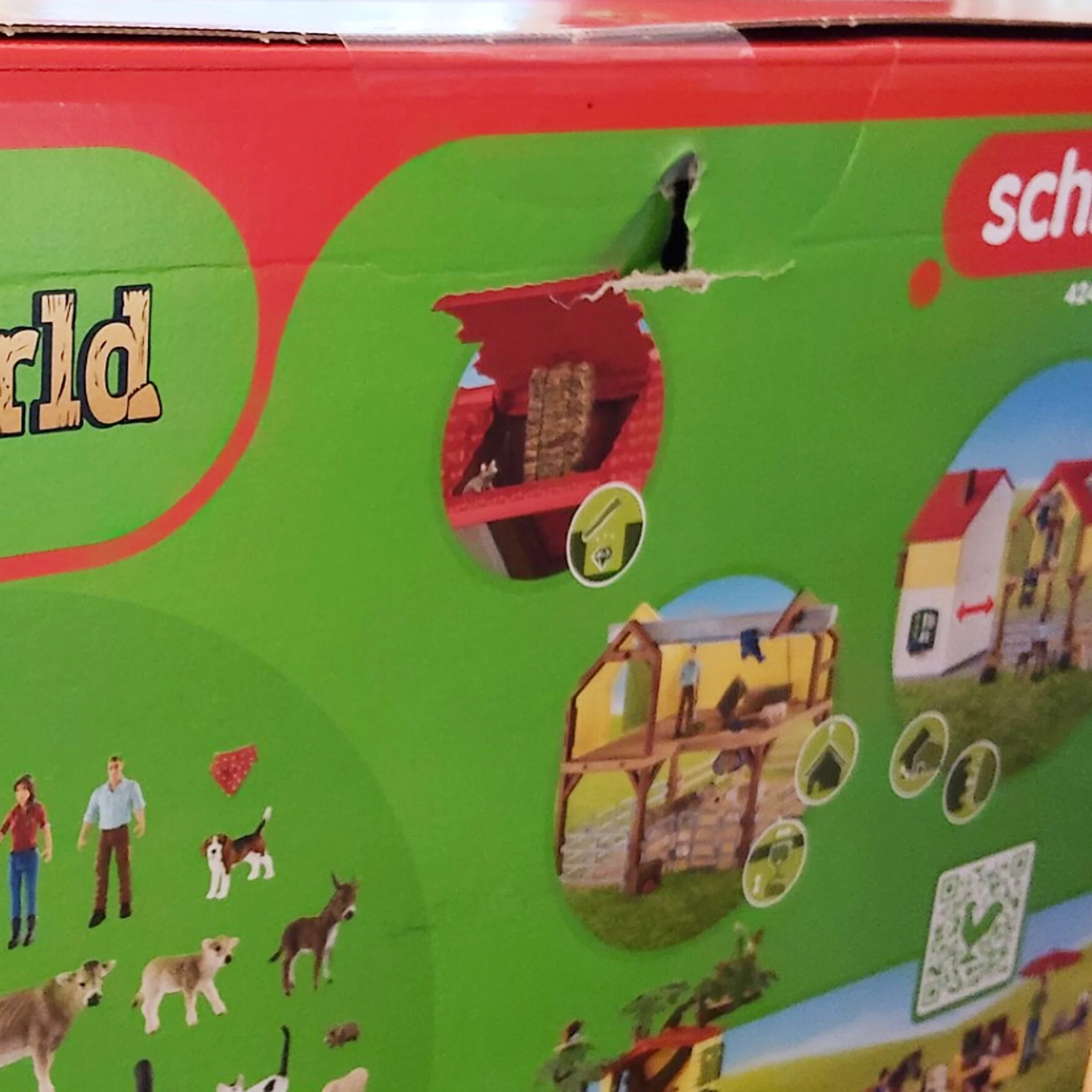 Schleich Large Farm House - Damaged Box - Image 5