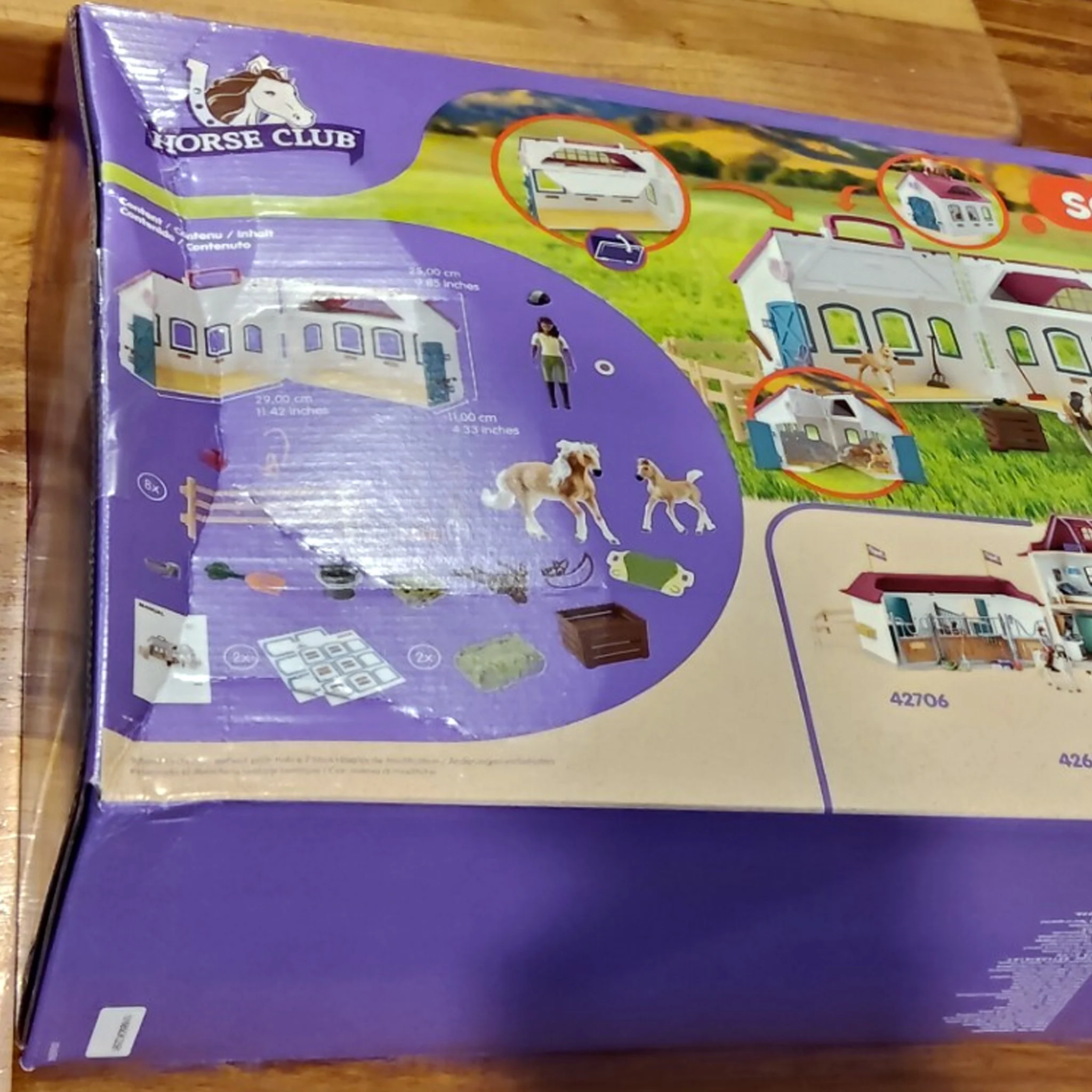 Schleich Little Horseshoe Open Stable - Damaged Box - Image 2