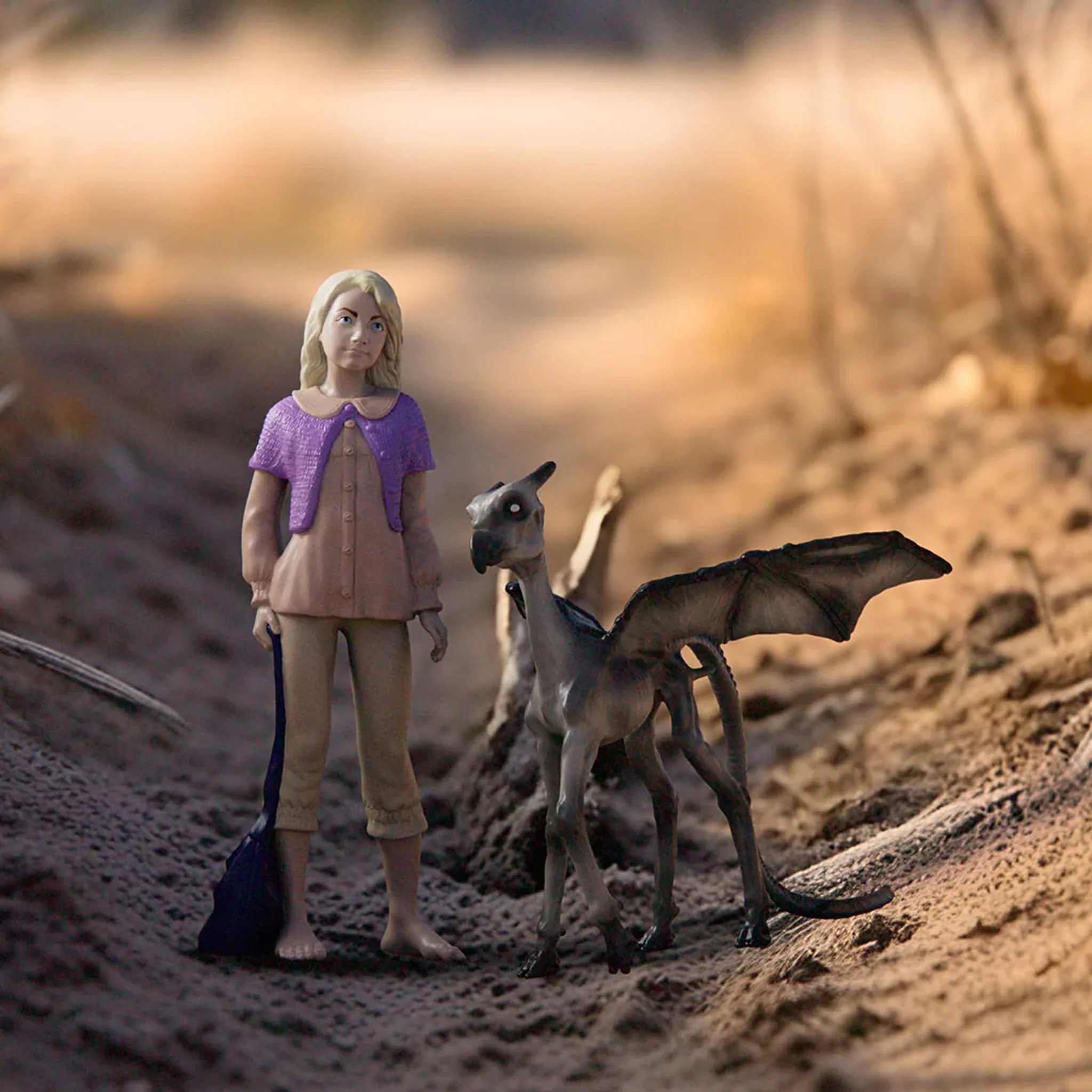 Schleich Luna Lovegood and Baby Thestral - Image 4