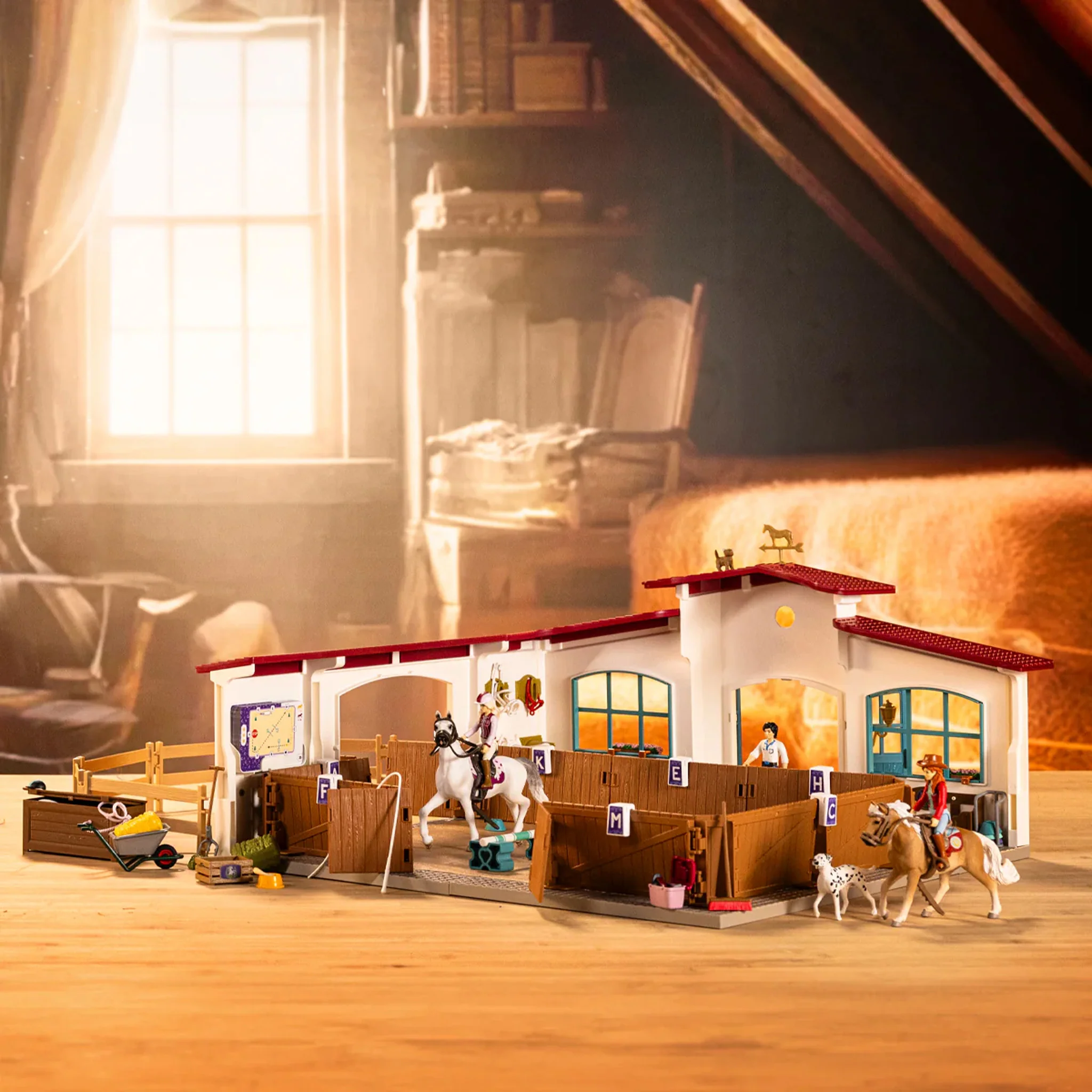Schleich Peppertree Riding Arena - Damaged Box - Image 19