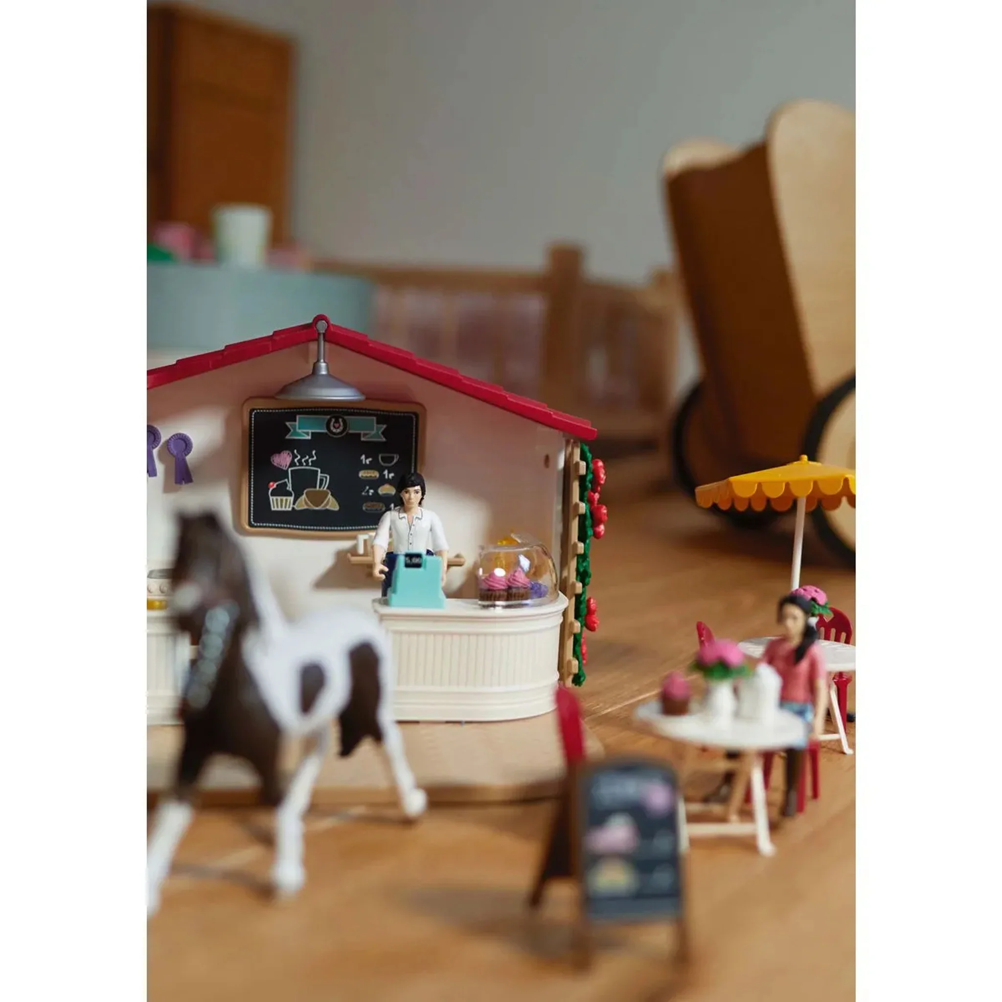 Schleich Rider Cafe - Image 6