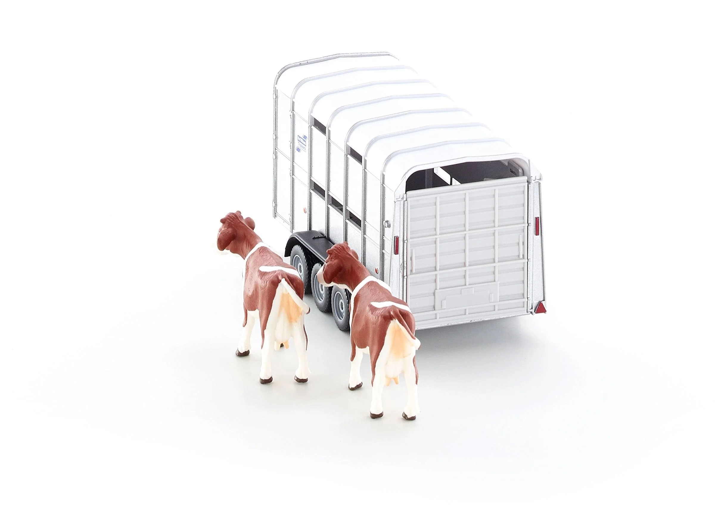 Siku 1:32 IFor-Williams Stock Trailer With 2 Cows - Image 3