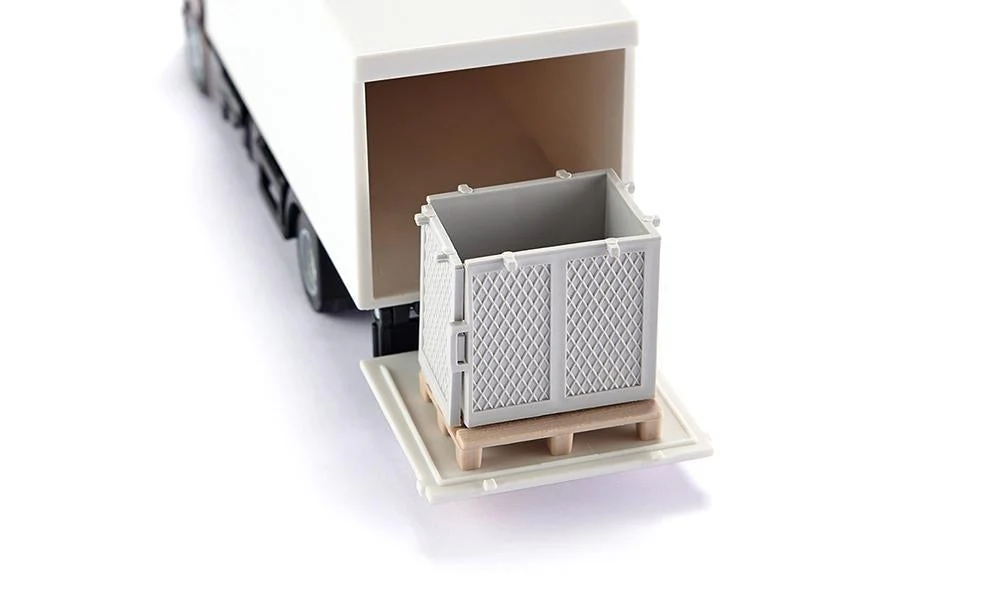 Siku 1:50 MAN UPS Truck with Tail Lift - Image 3
