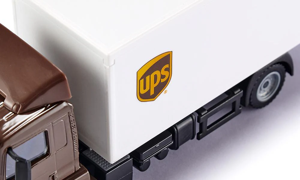 Siku 1:50 MAN UPS Truck with Tail Lift - Image 6