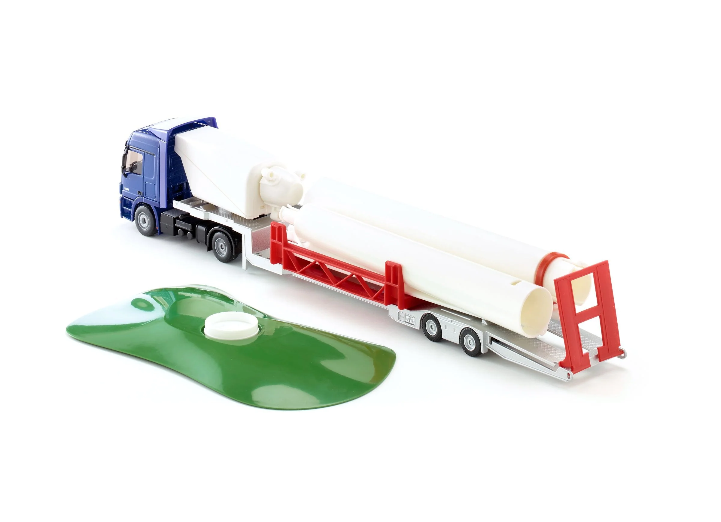 Siku 1:50 Mercedes Actros with Wind Turbine - Image 10