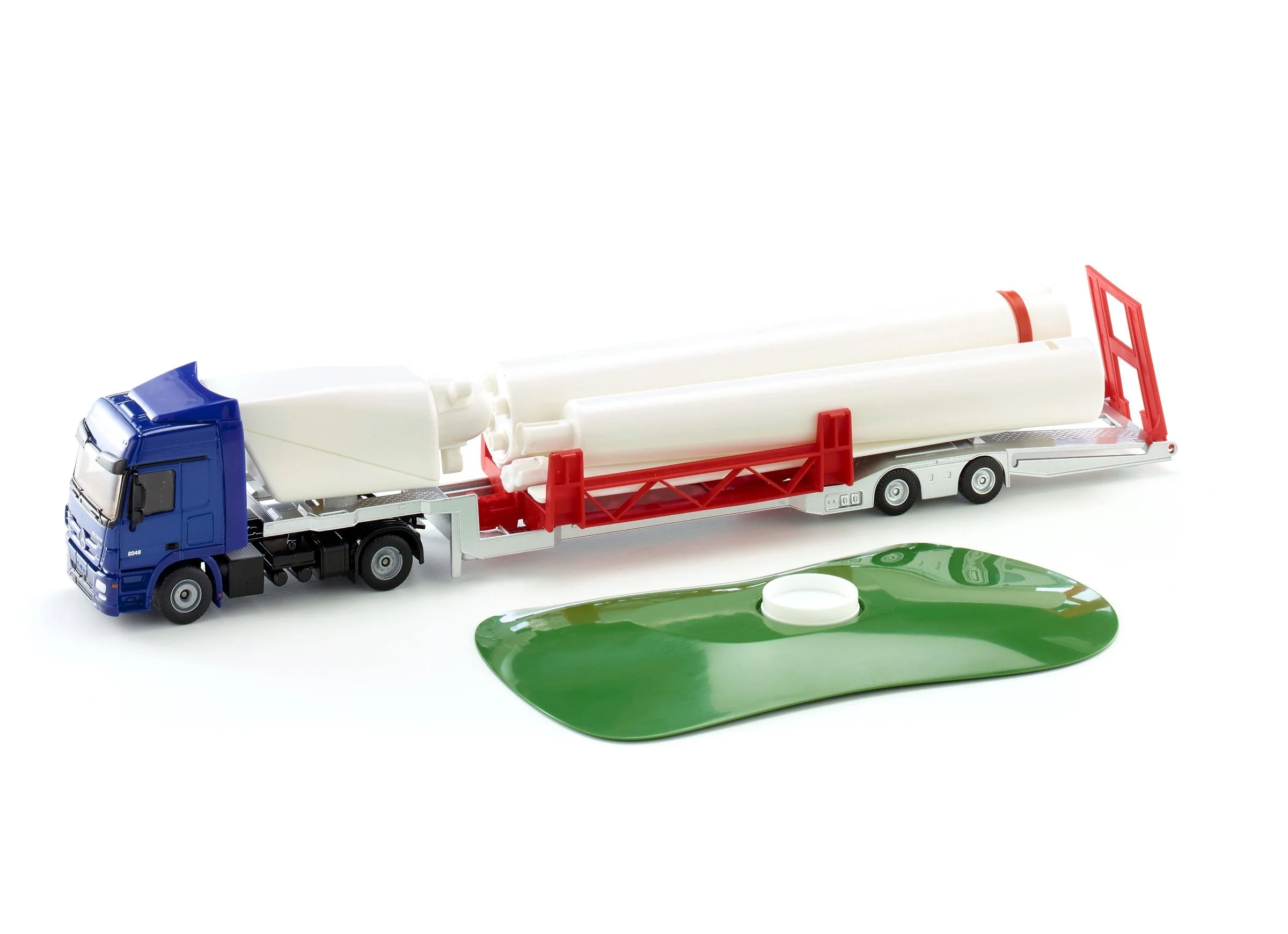 Siku 1:50 Mercedes Actros with Wind Turbine - Image 36