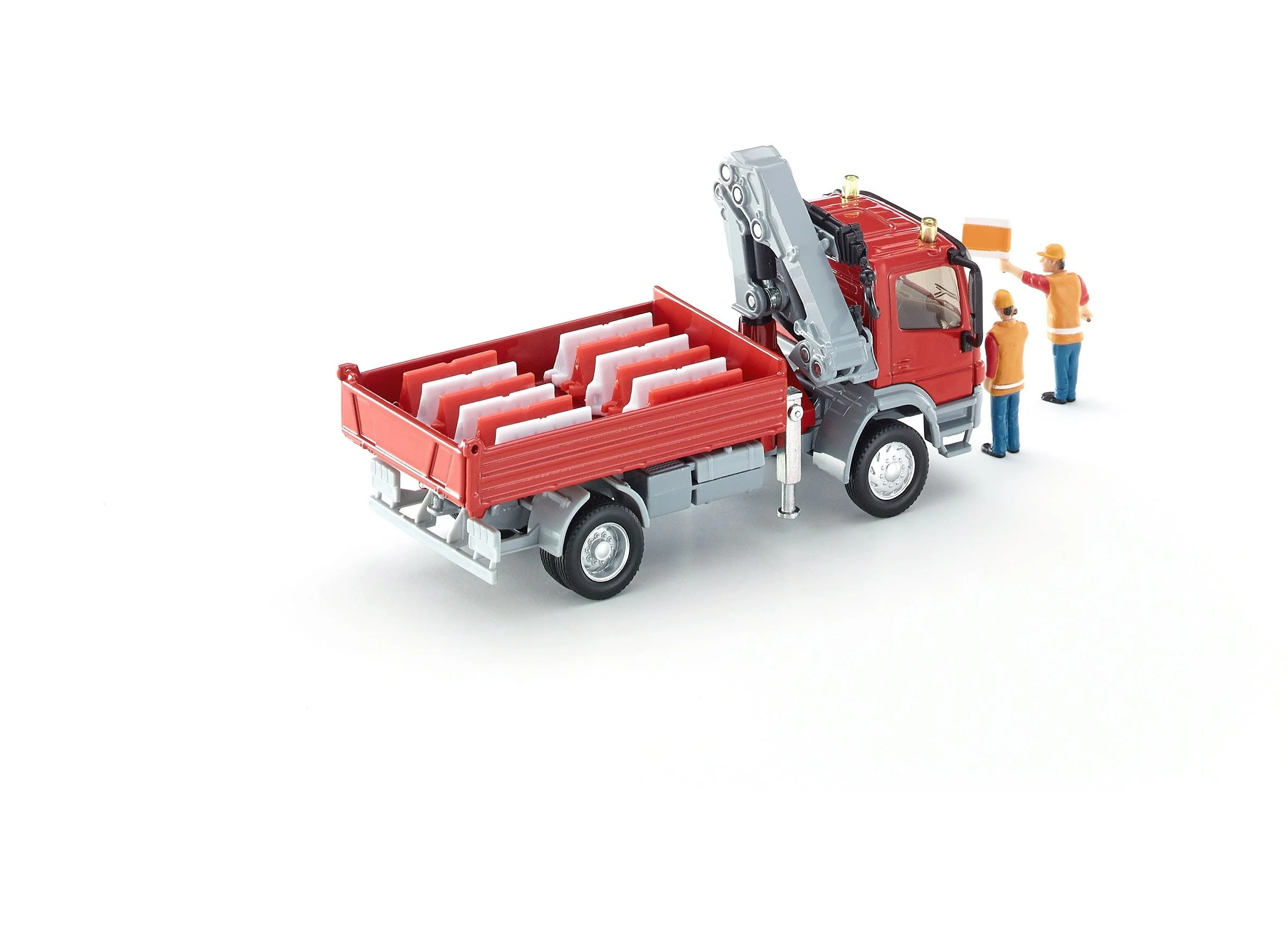 Siku 1:50 Mercedes Atego Truck with Crane - Image 21