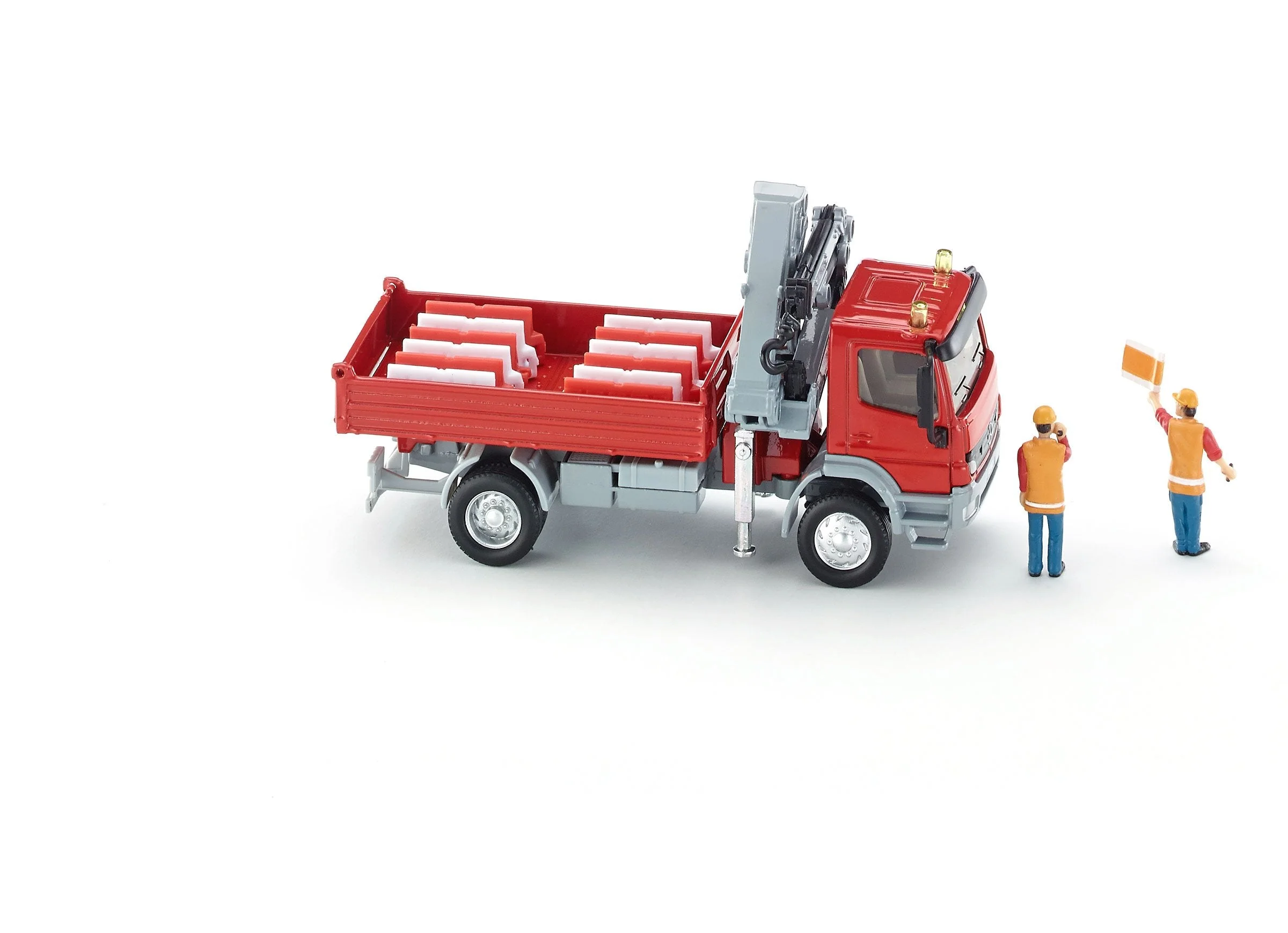 Siku 1:50 Mercedes Atego Truck with Crane - Image 25