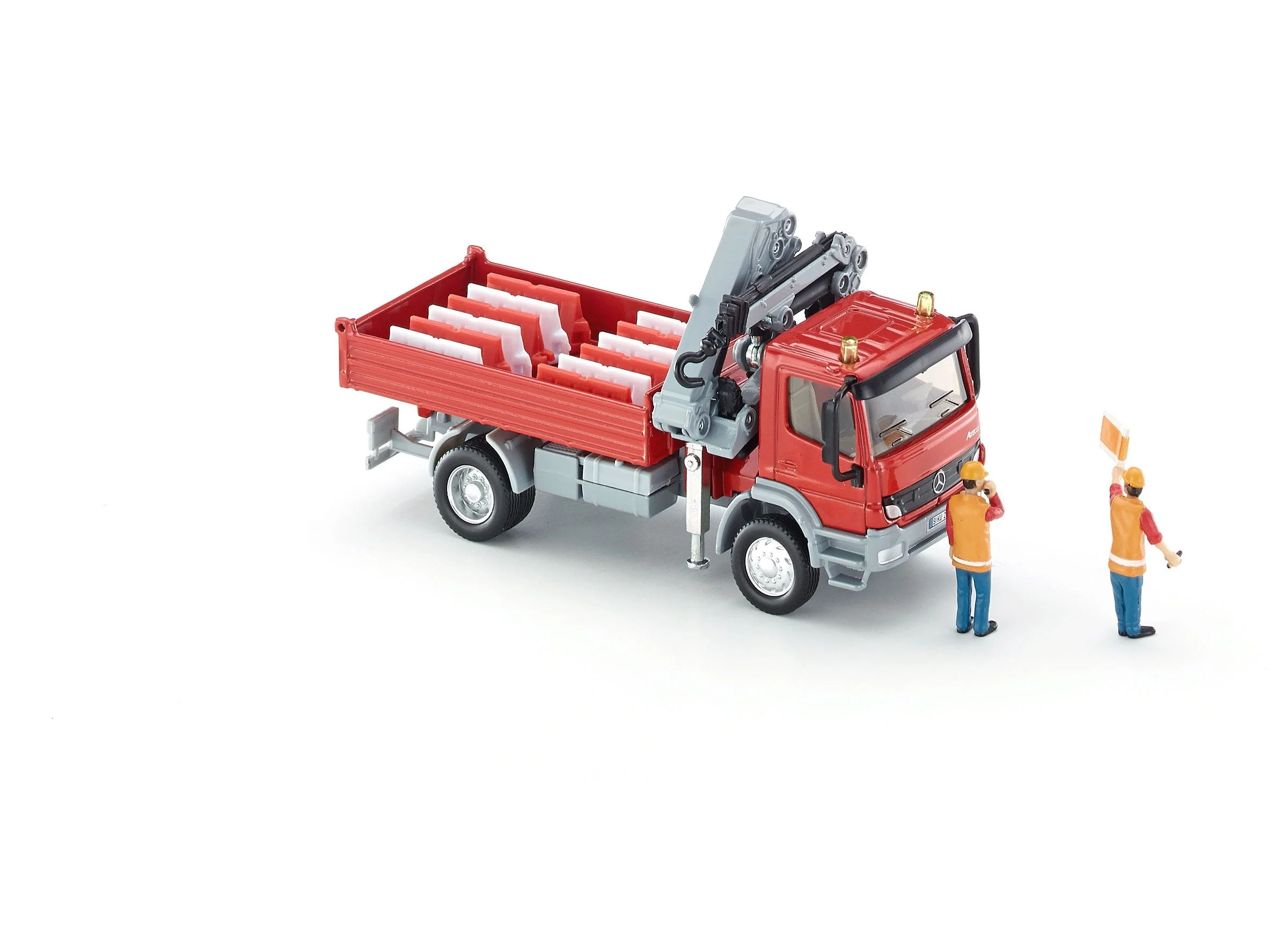 Siku 1:50 Mercedes Atego Truck with Crane - Image 27