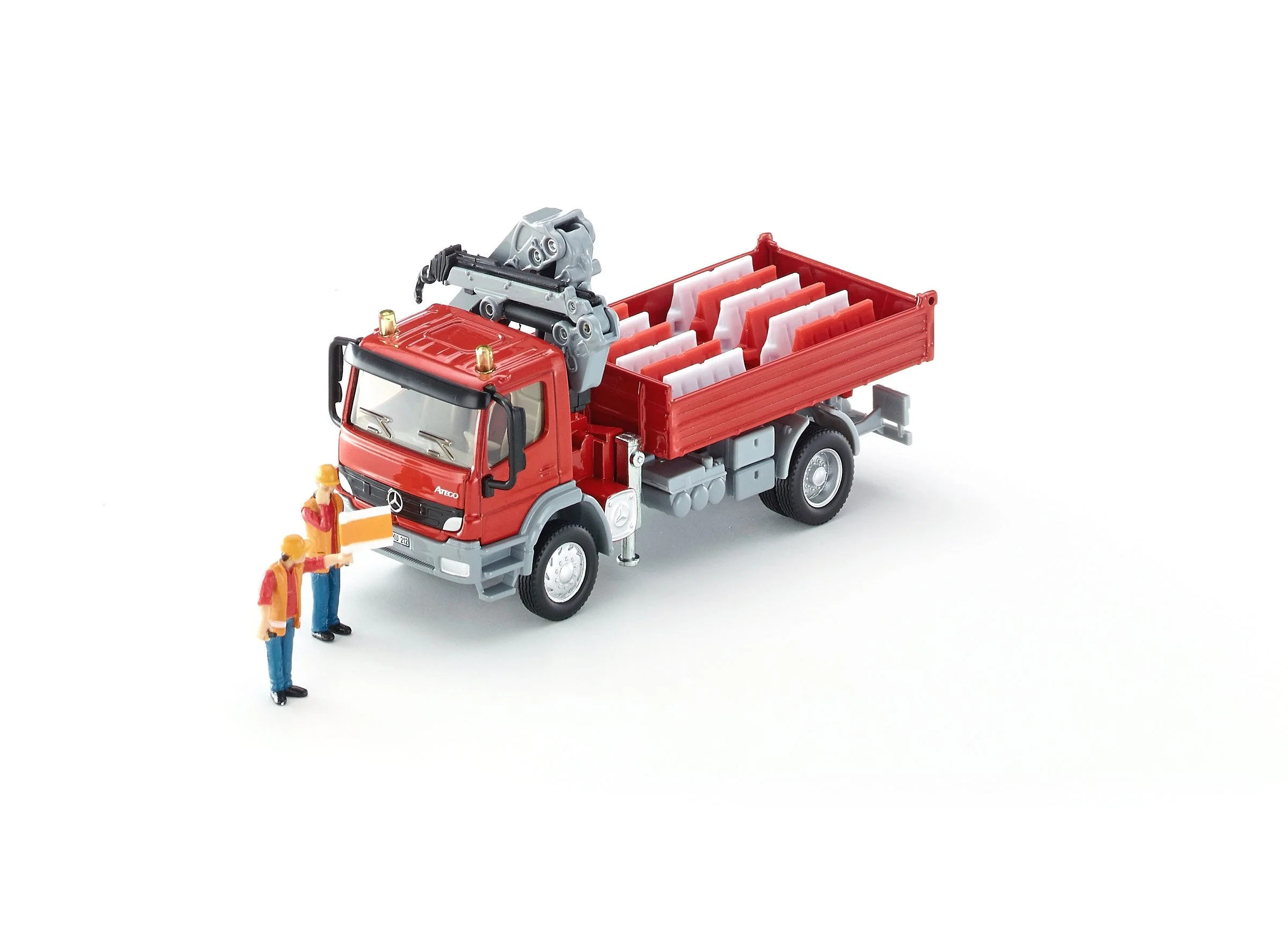 Siku 1:50 Mercedes Atego Truck with Crane - Image 36