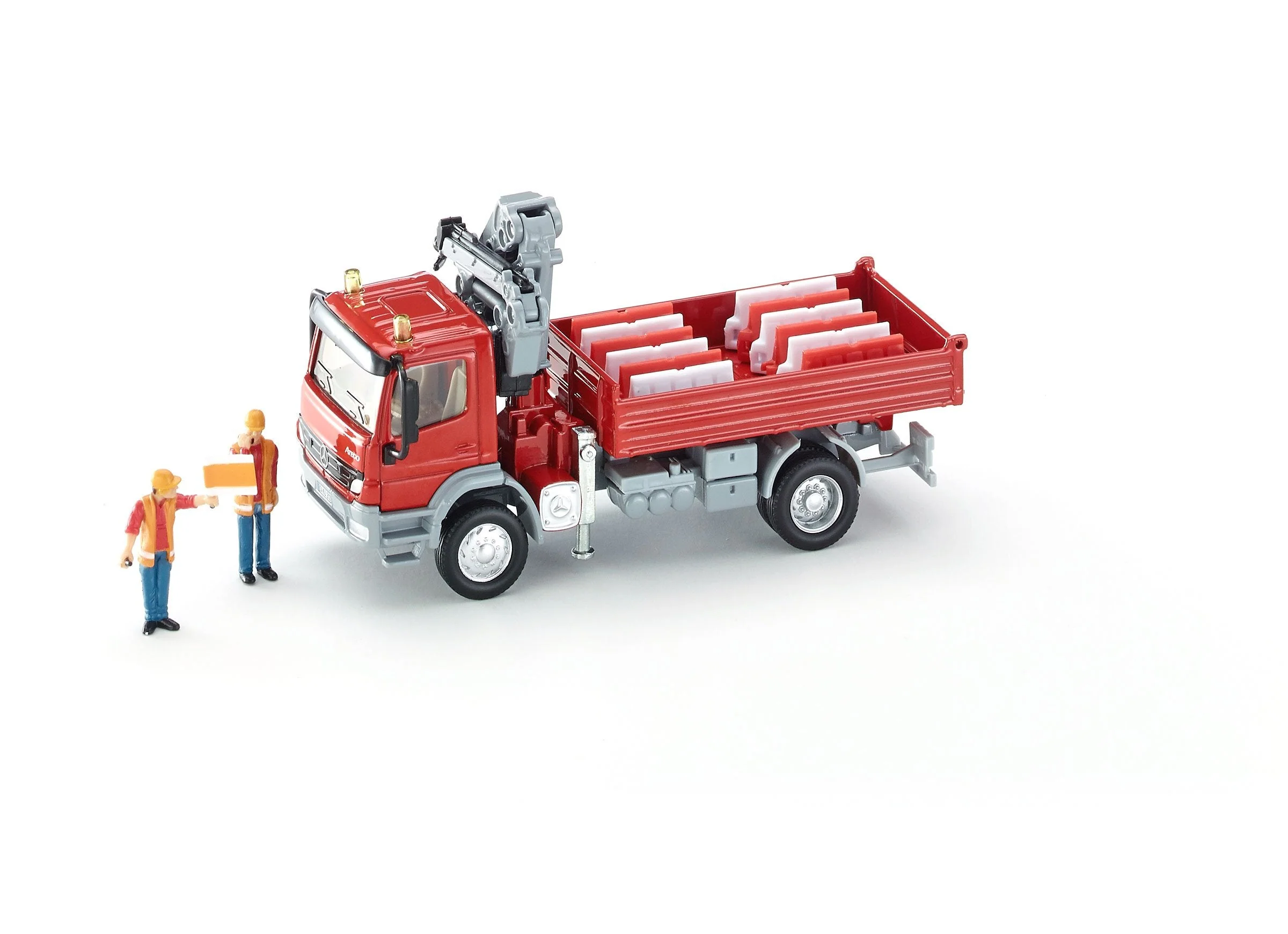 Siku 1:50 Mercedes Atego Truck with Crane - Image 38