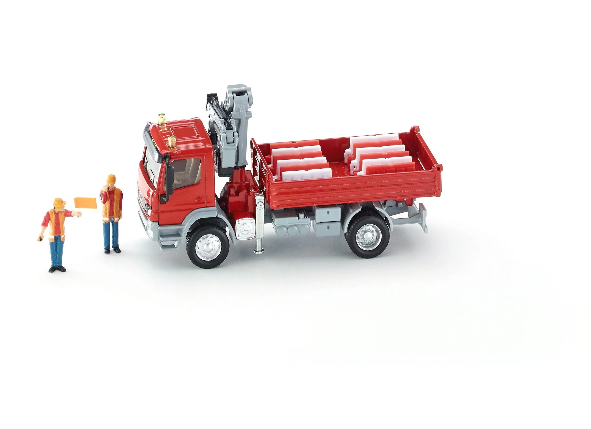 Siku 1:50 Mercedes Atego Truck with Crane - Image 39