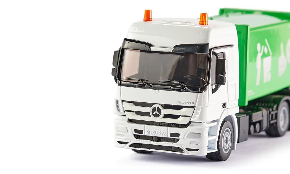 Siku 1:50 Mercedes Rubbish Truck with Skip - Image 7