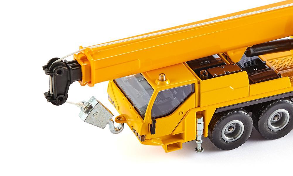 Siku 1:55 Mobile Crane - Image 4