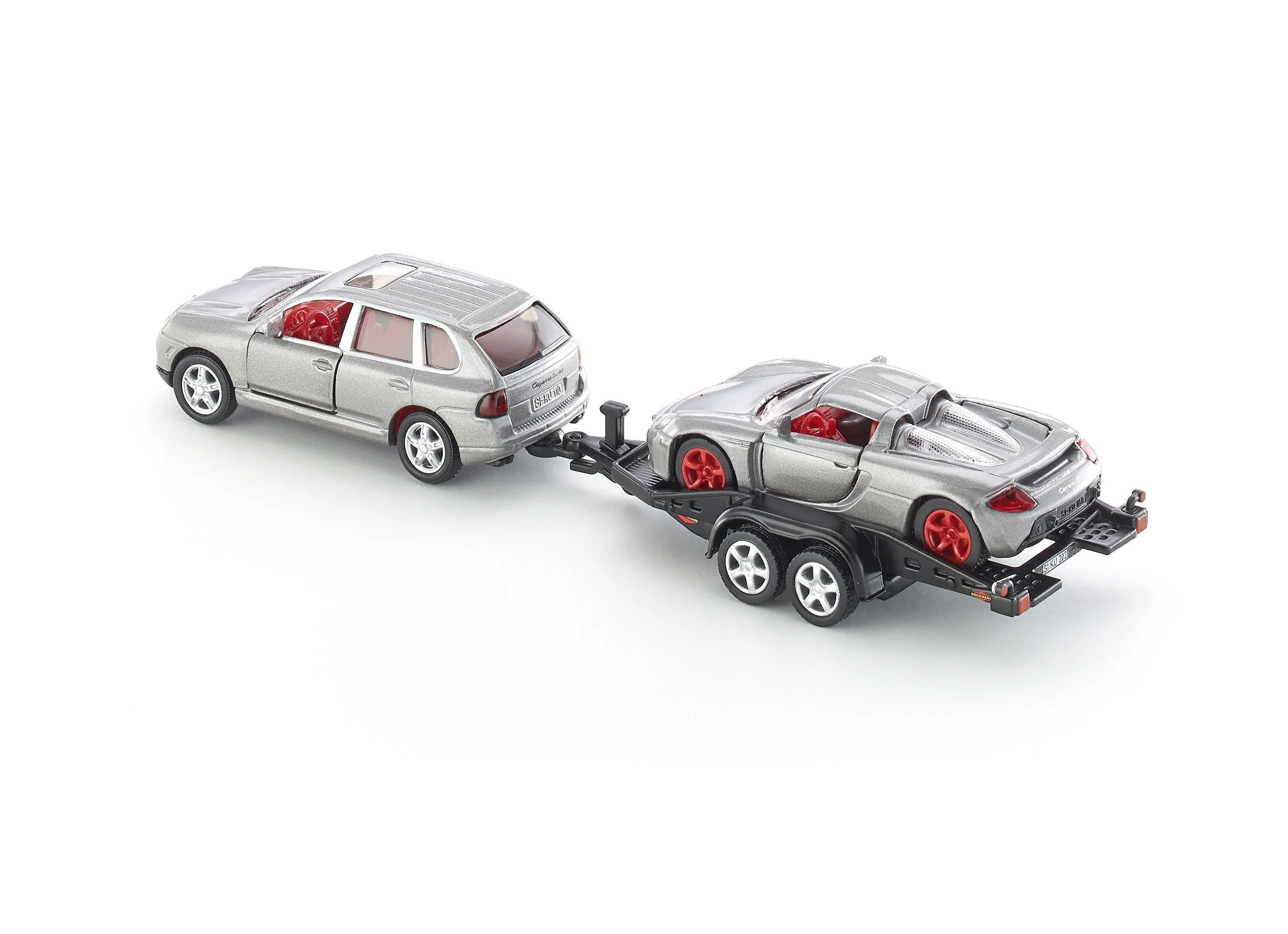 Siku 1:55 Porsche with Trailer & Carrera GT - Image 6