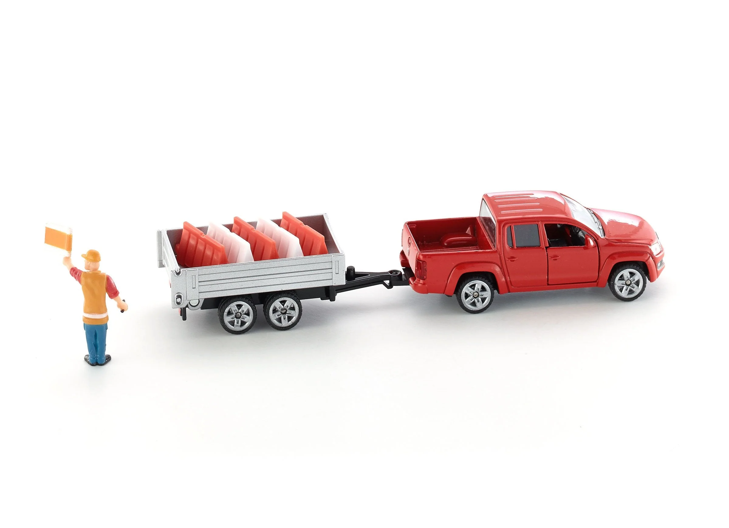 Siku 1:55 VW Amarok Pick-Up with Trailer - Image 18
