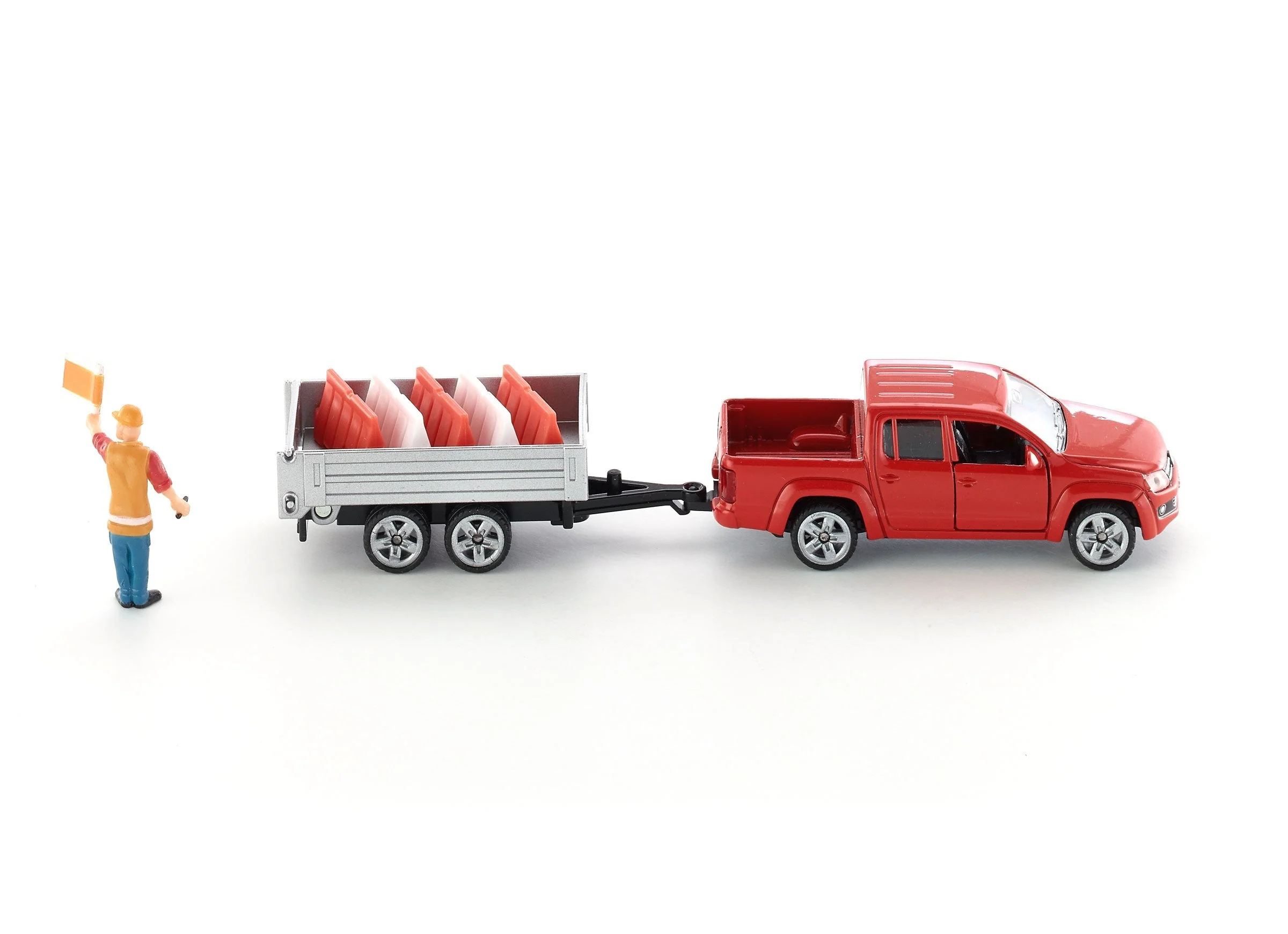 Siku 1:55 VW Amarok Pick-Up with Trailer - Image 19