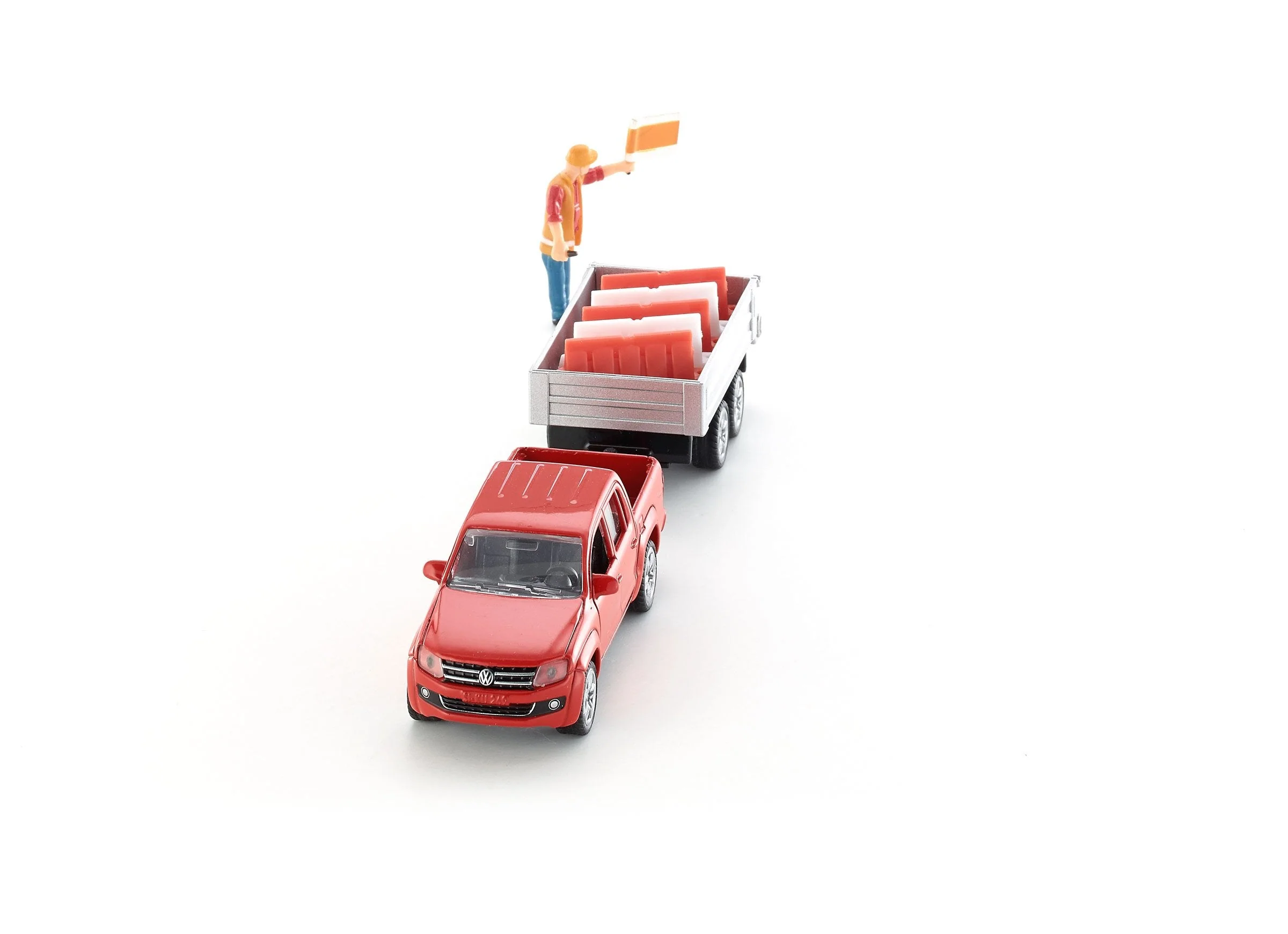 Siku 1:55 VW Amarok Pick-Up with Trailer - Image 28
