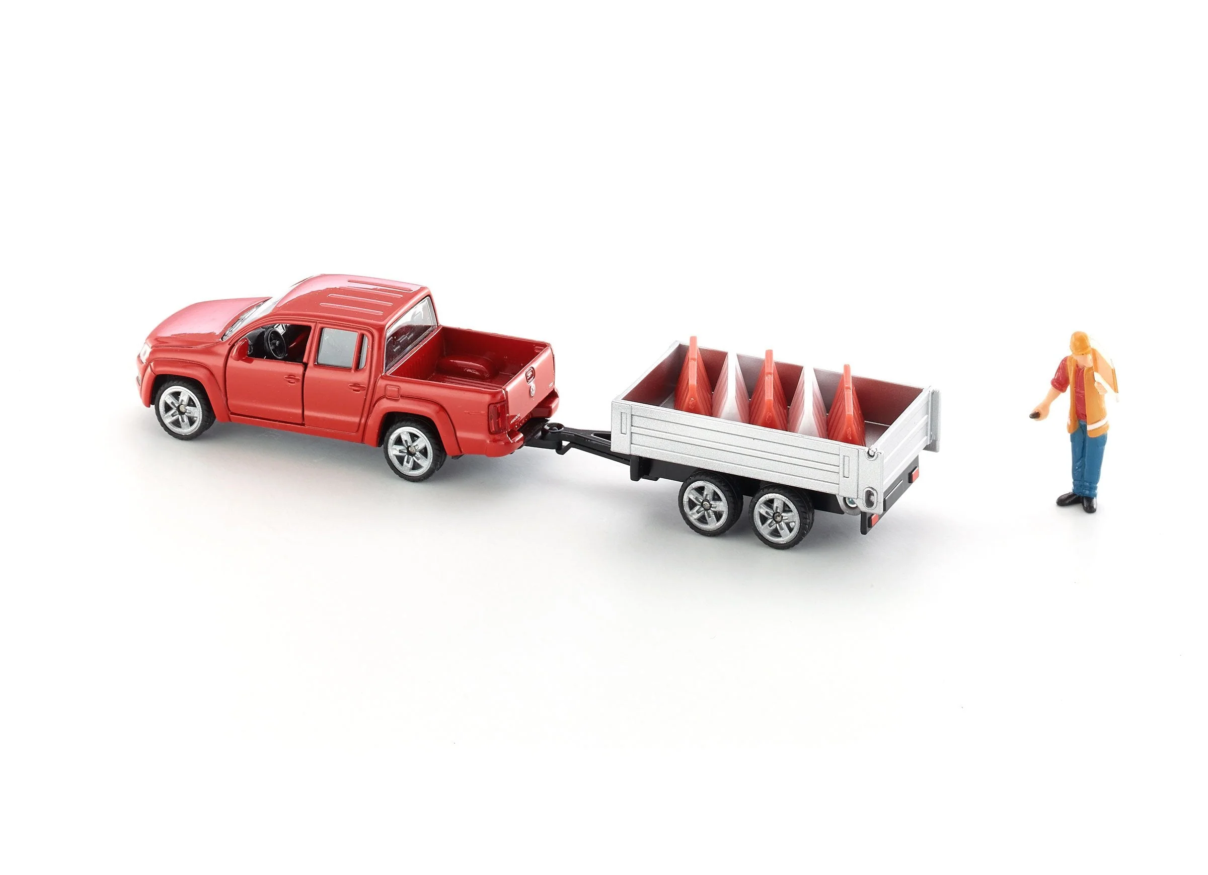Siku 1:55 VW Amarok Pick-Up with Trailer - Image 5