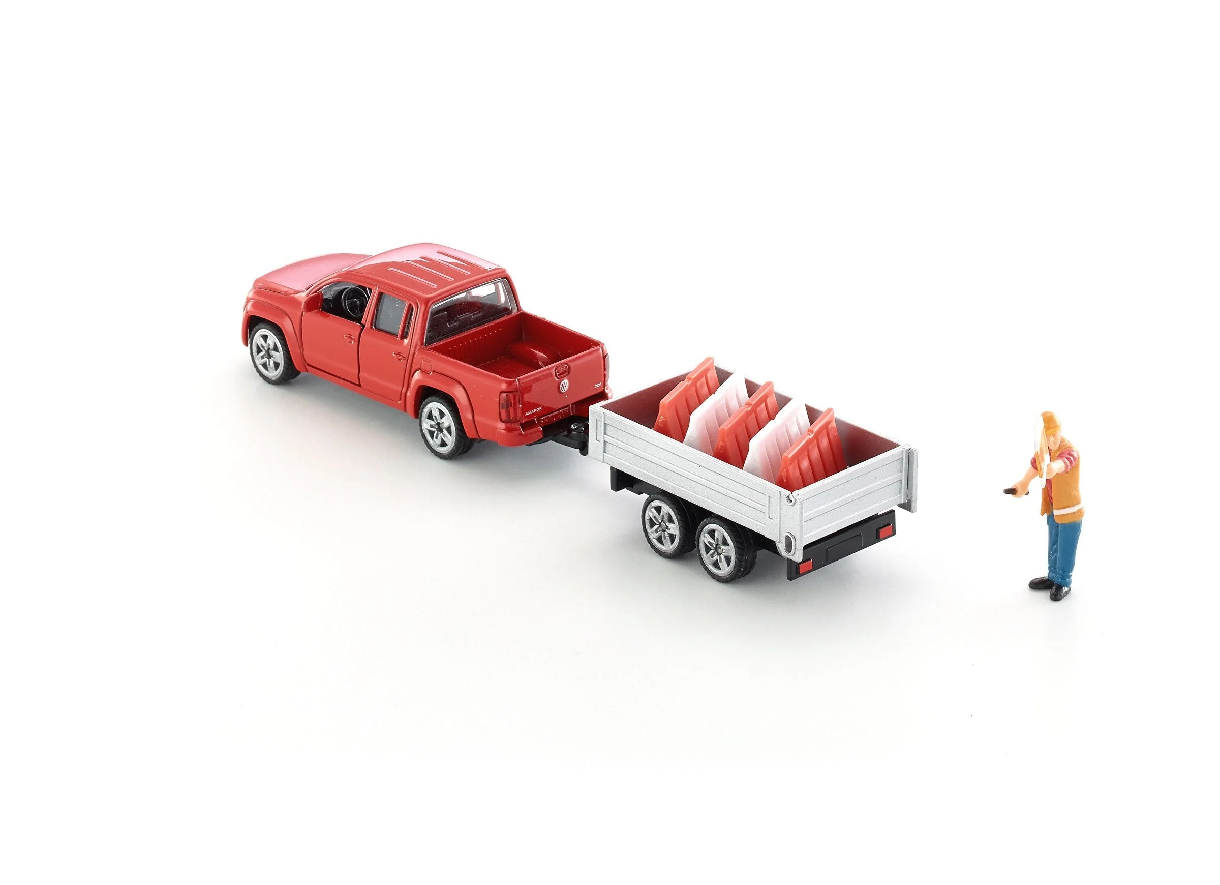 Siku 1:55 VW Amarok Pick-Up with Trailer - Image 7