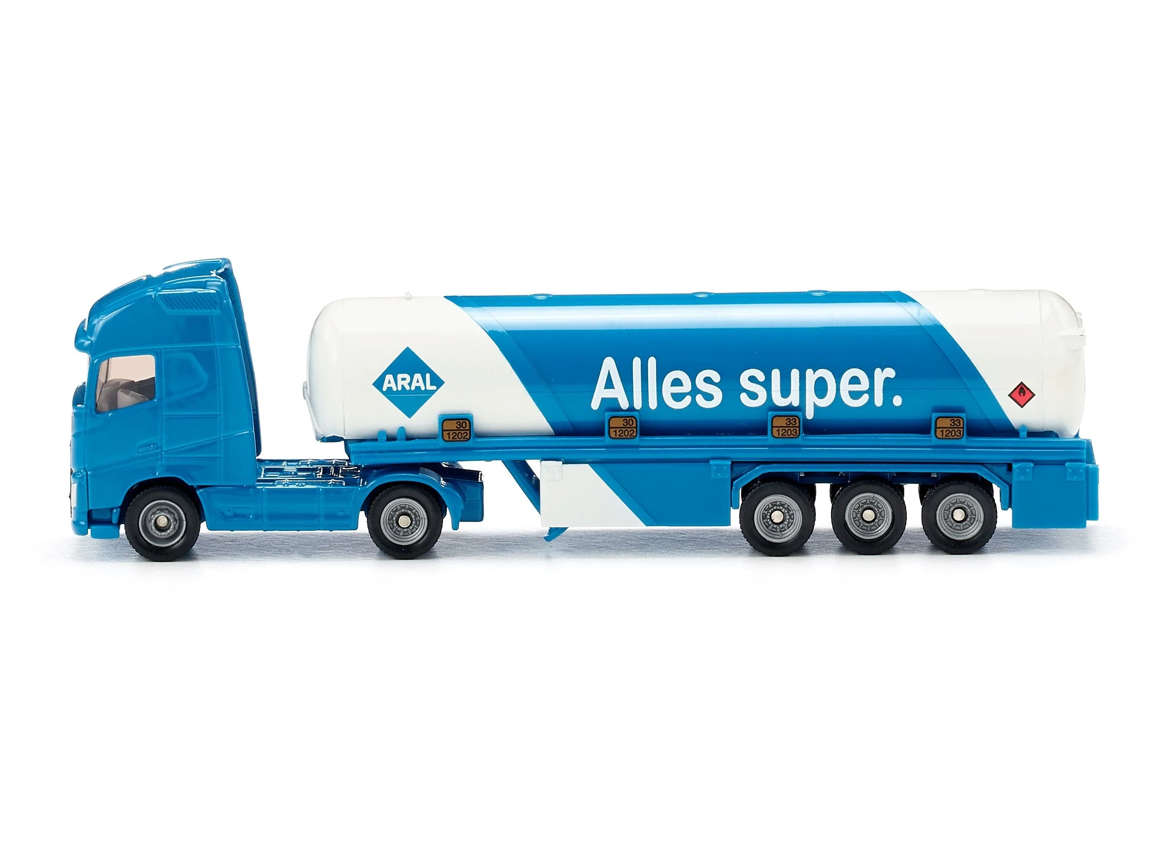 Siku 1:87 MAN TG-A Tanker Truck - Image 8