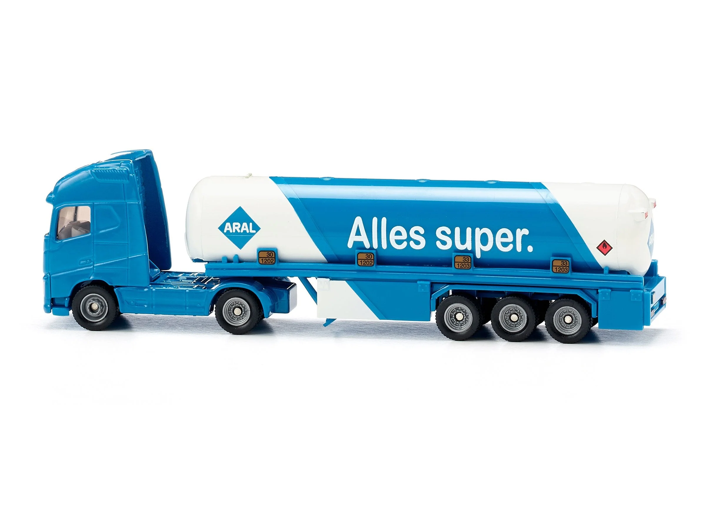 Siku 1:87 MAN TG-A Tanker Truck - Image 9