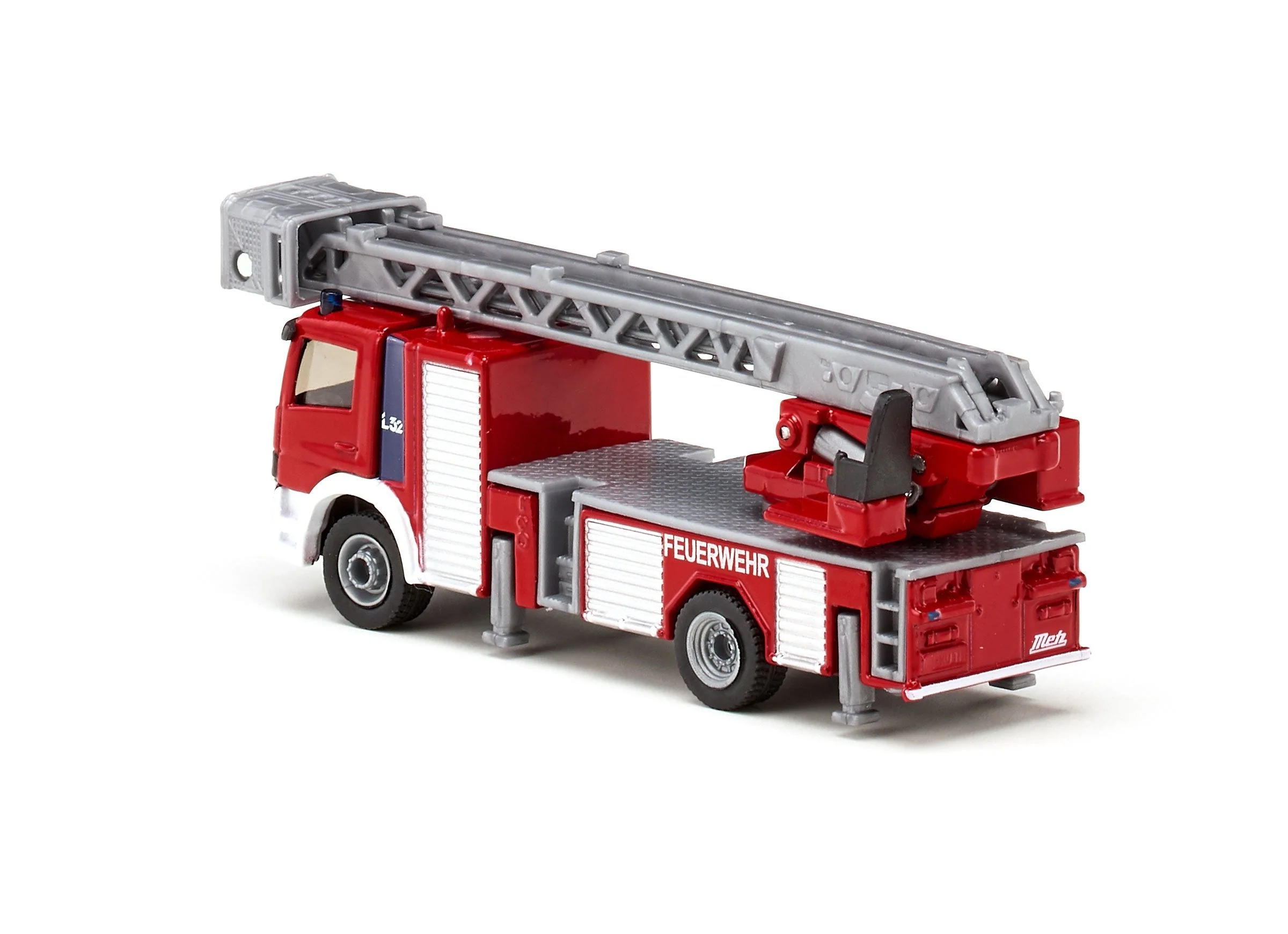 Siku 1:87 Mercedes Fire Engine Ladder Truck - Image 10