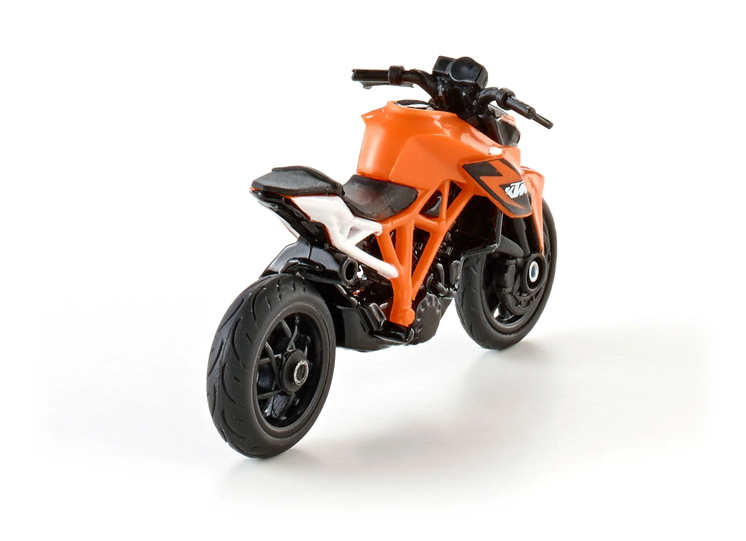 Siku KTM 1290 Super Duke R Motorbike - Image 13