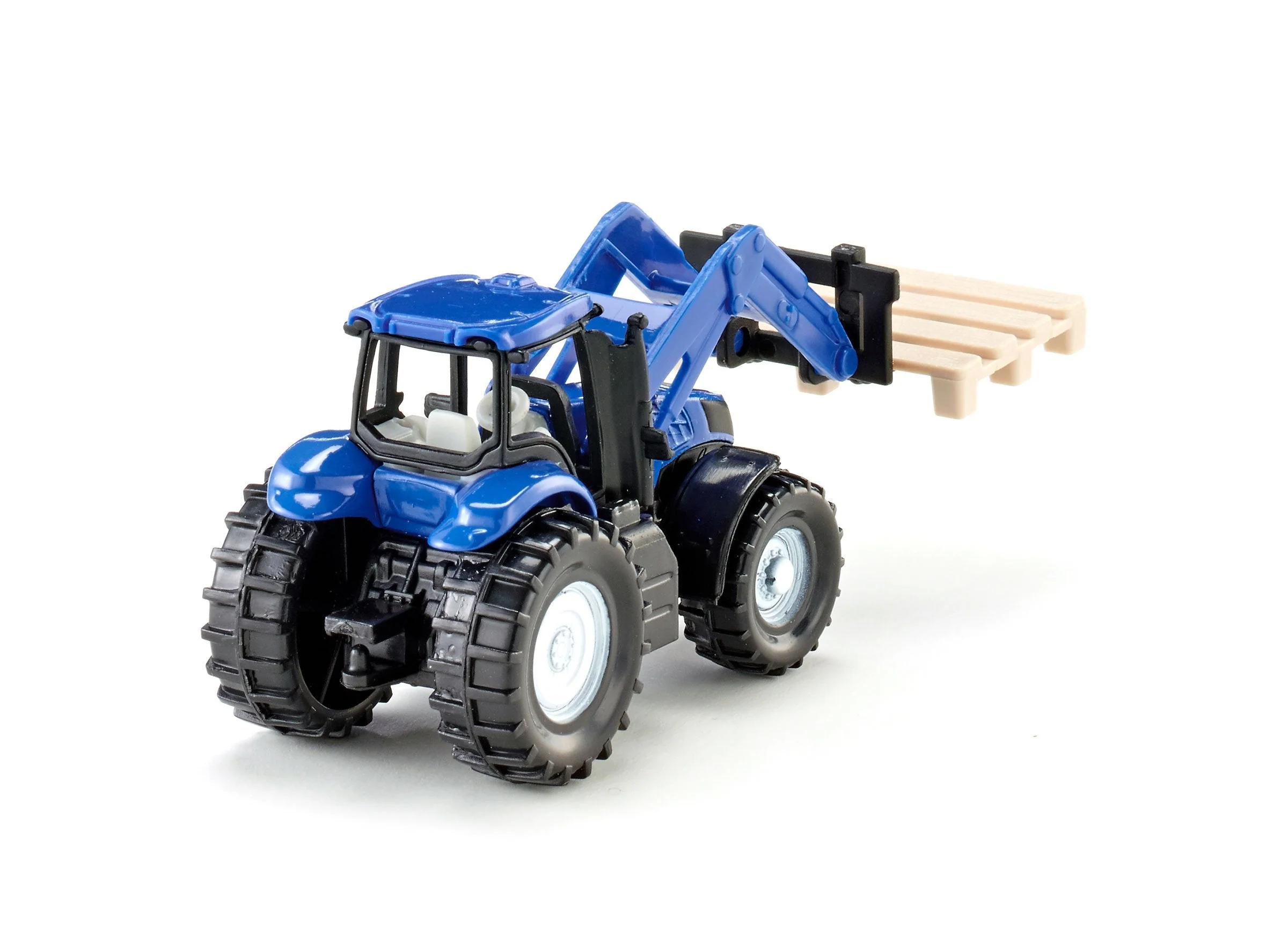 Siku New Holland T8.390 with Fork & Pallet - Image 13