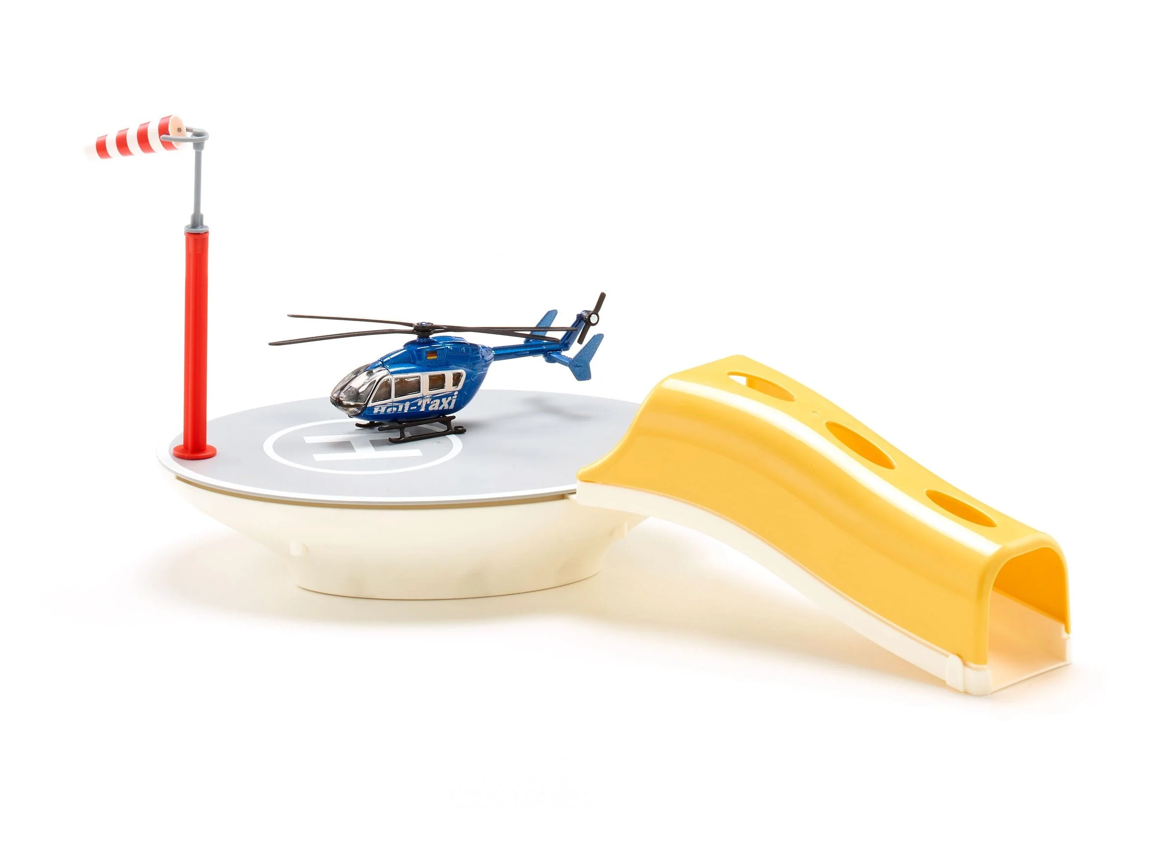 Siku World City Heliport with Helicopter - Image 35